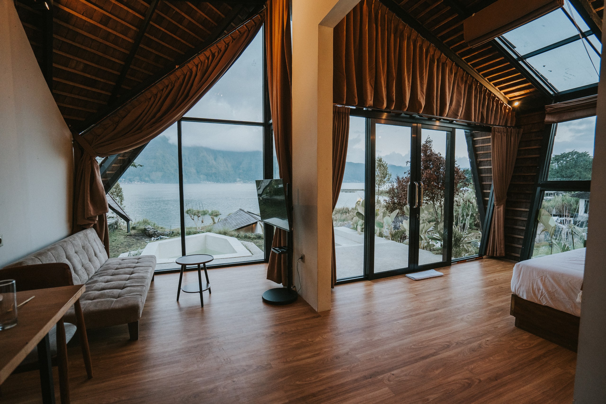Skylake Suite - Panoramic Hot Spring & Lake View 27