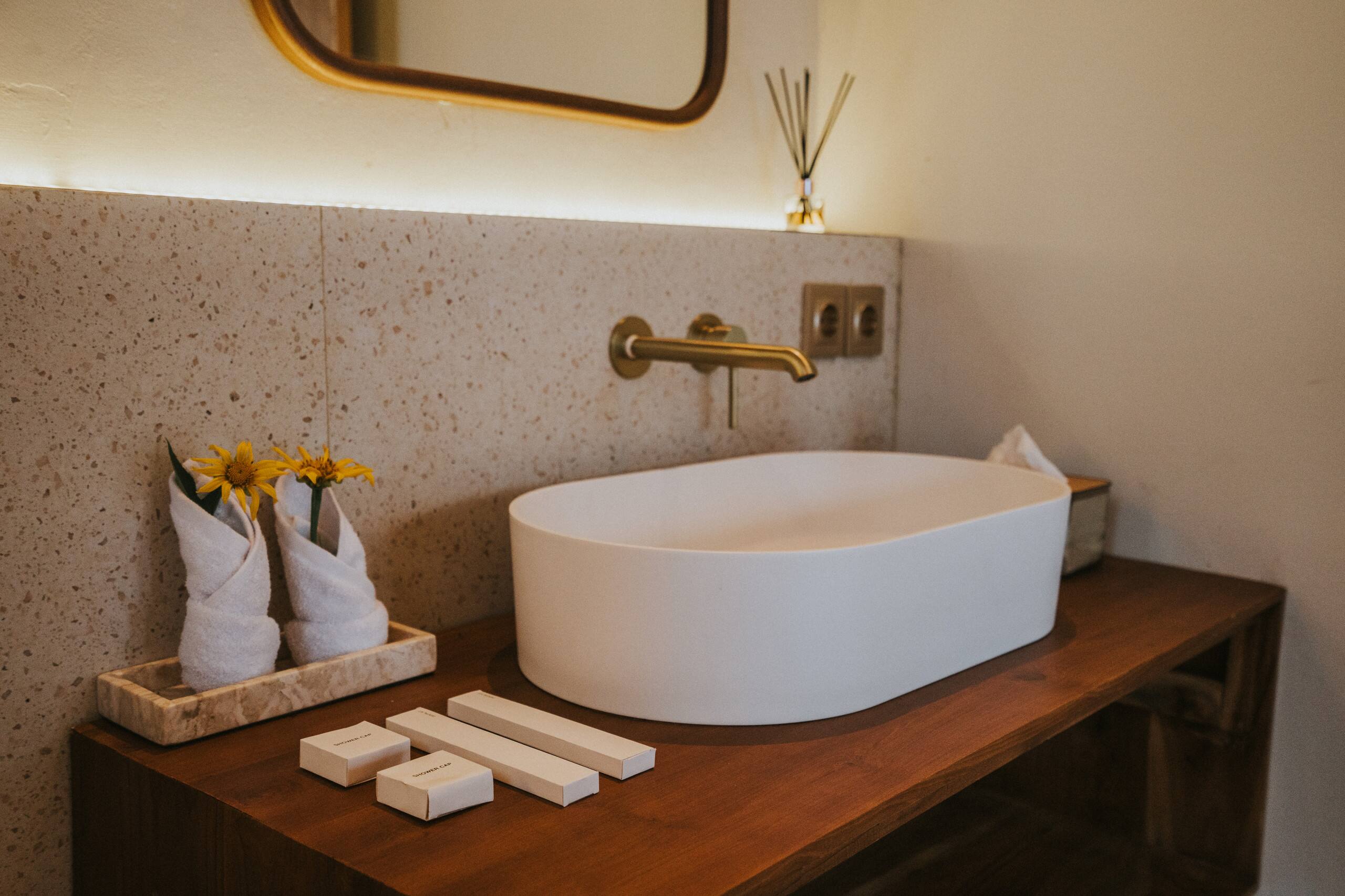 Skylake Suite - Panoramic Hot Spring & Lake View 33