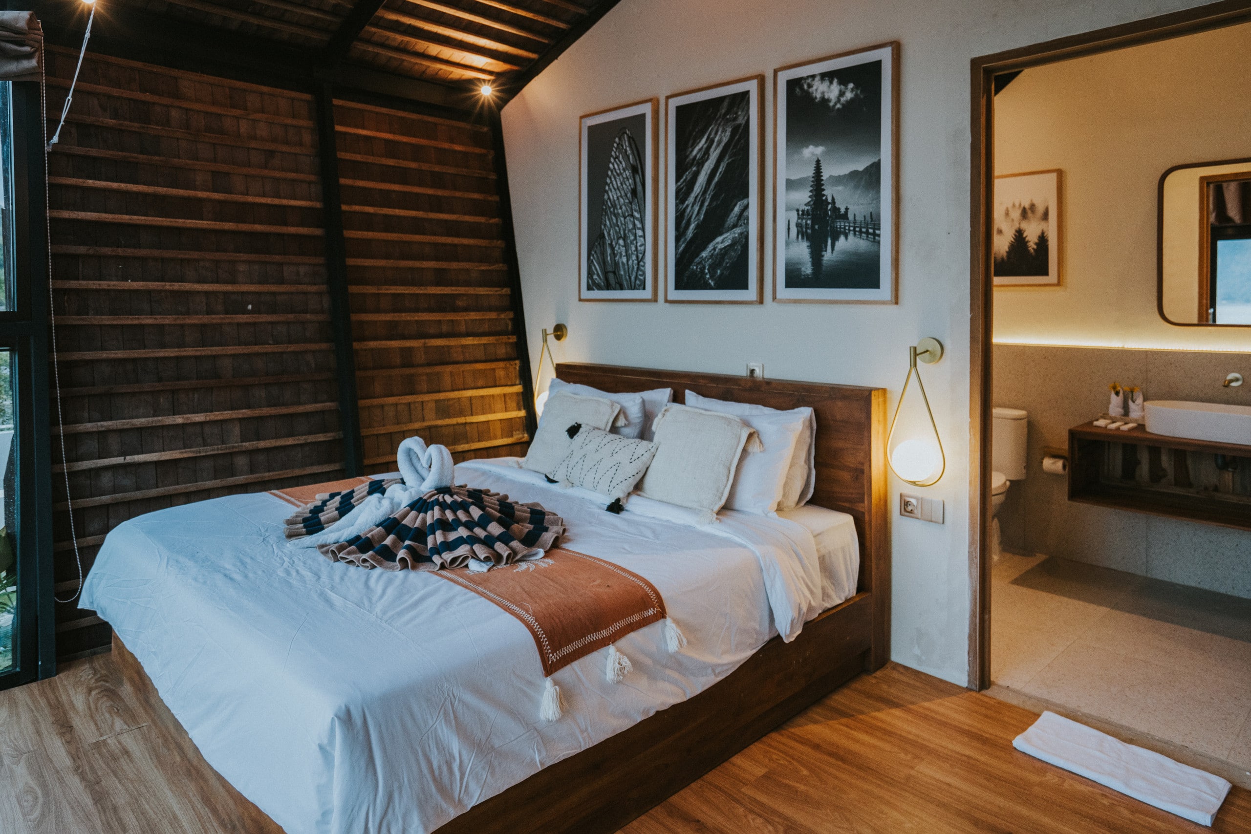 Skylake Suite - Panoramic Hot Spring & Lake View 24