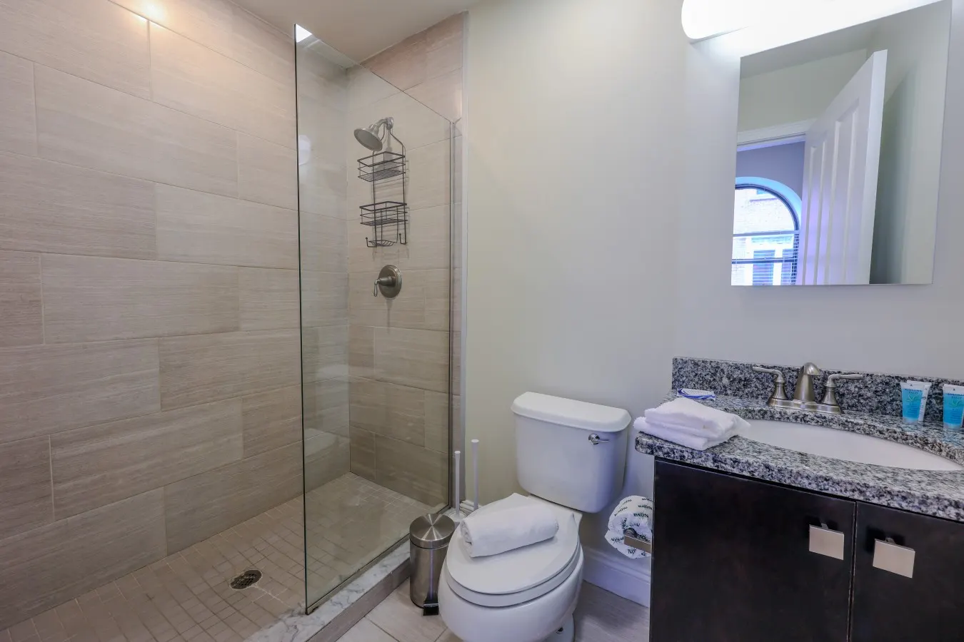 Cozy 2br in Boston FIDI District 11