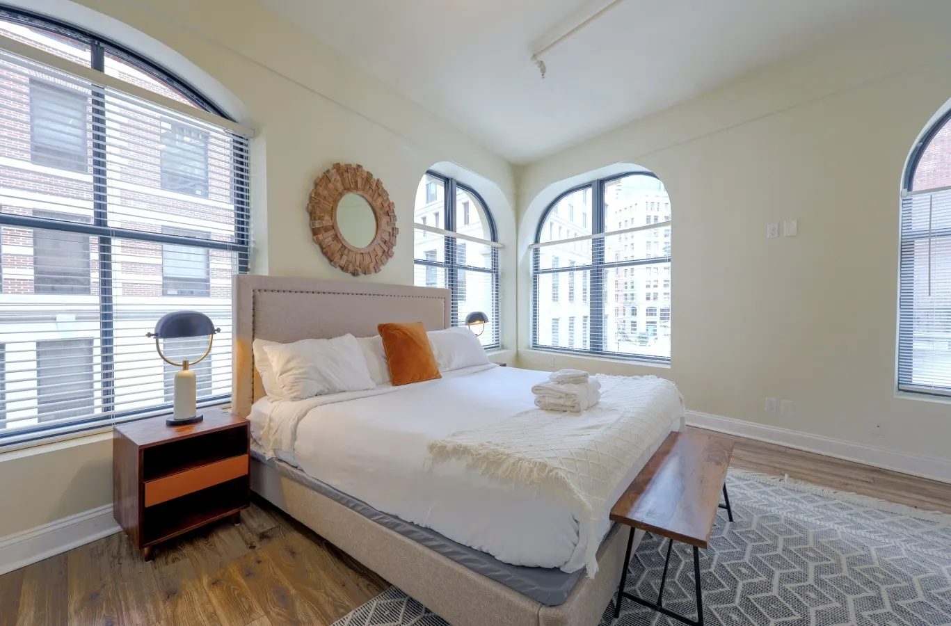 Cozy 2br in Boston FIDI District 6
