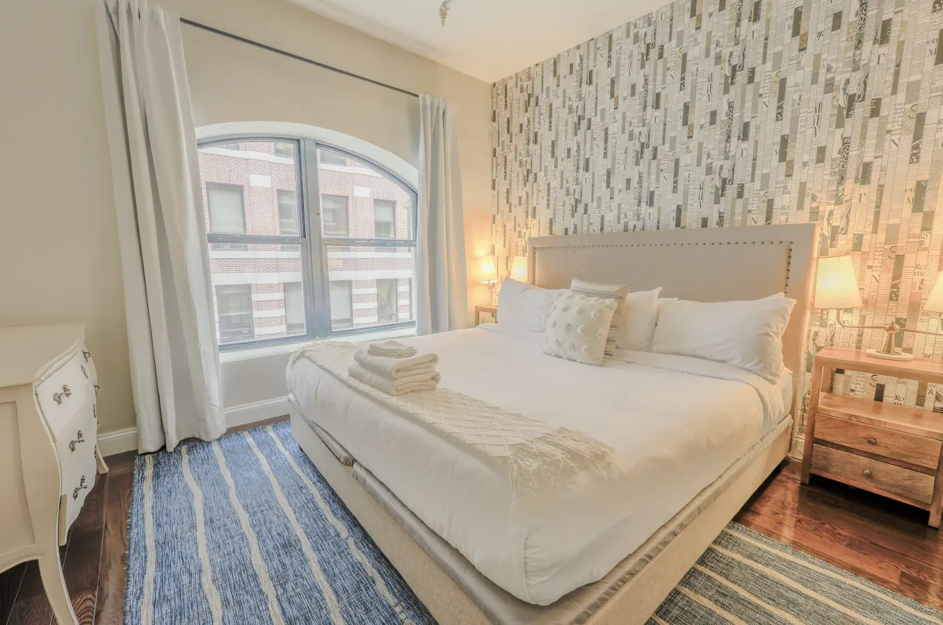 Gorgeous Boston 2BR Financial District 9