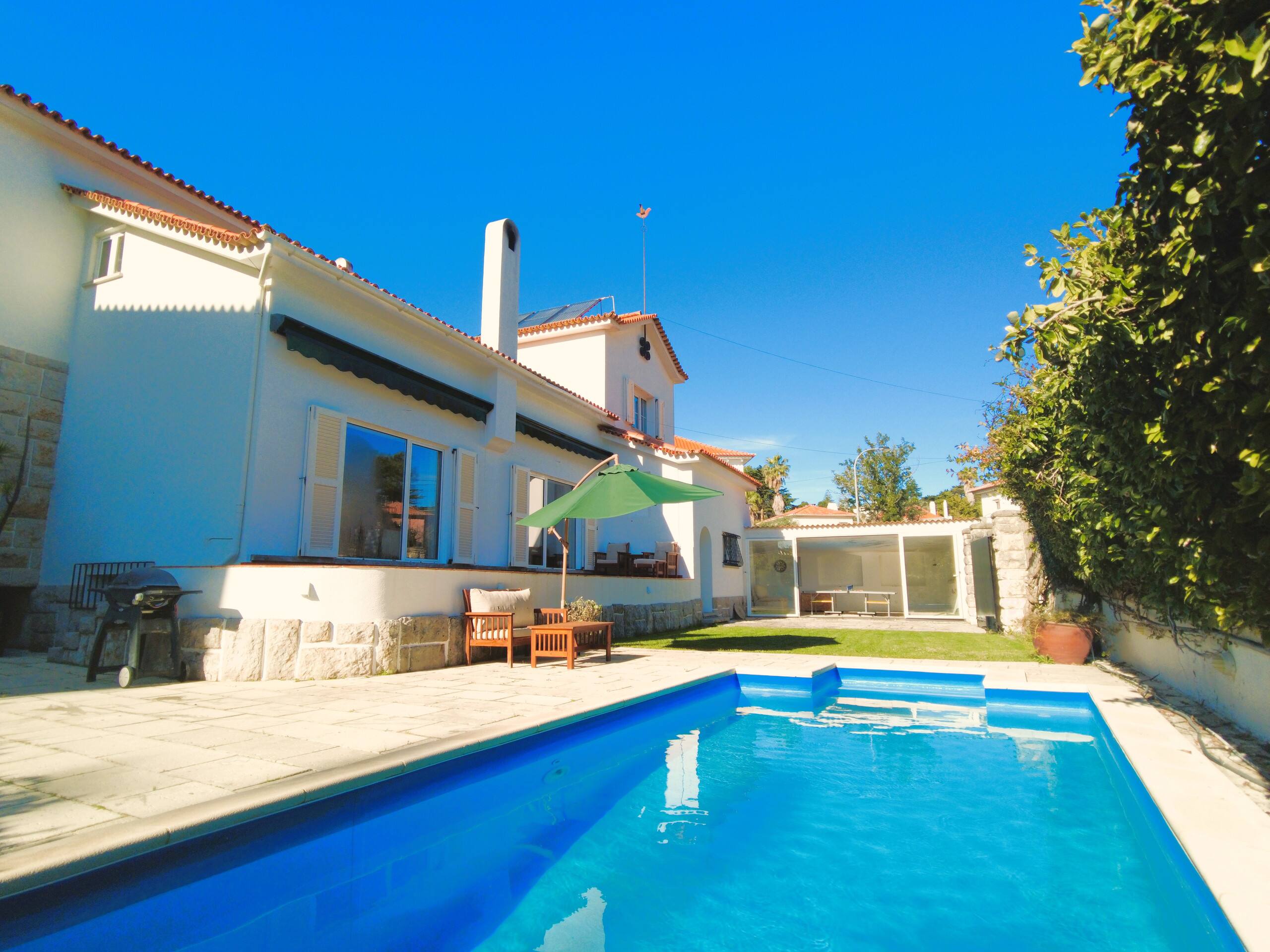 Estoril Beach House 1