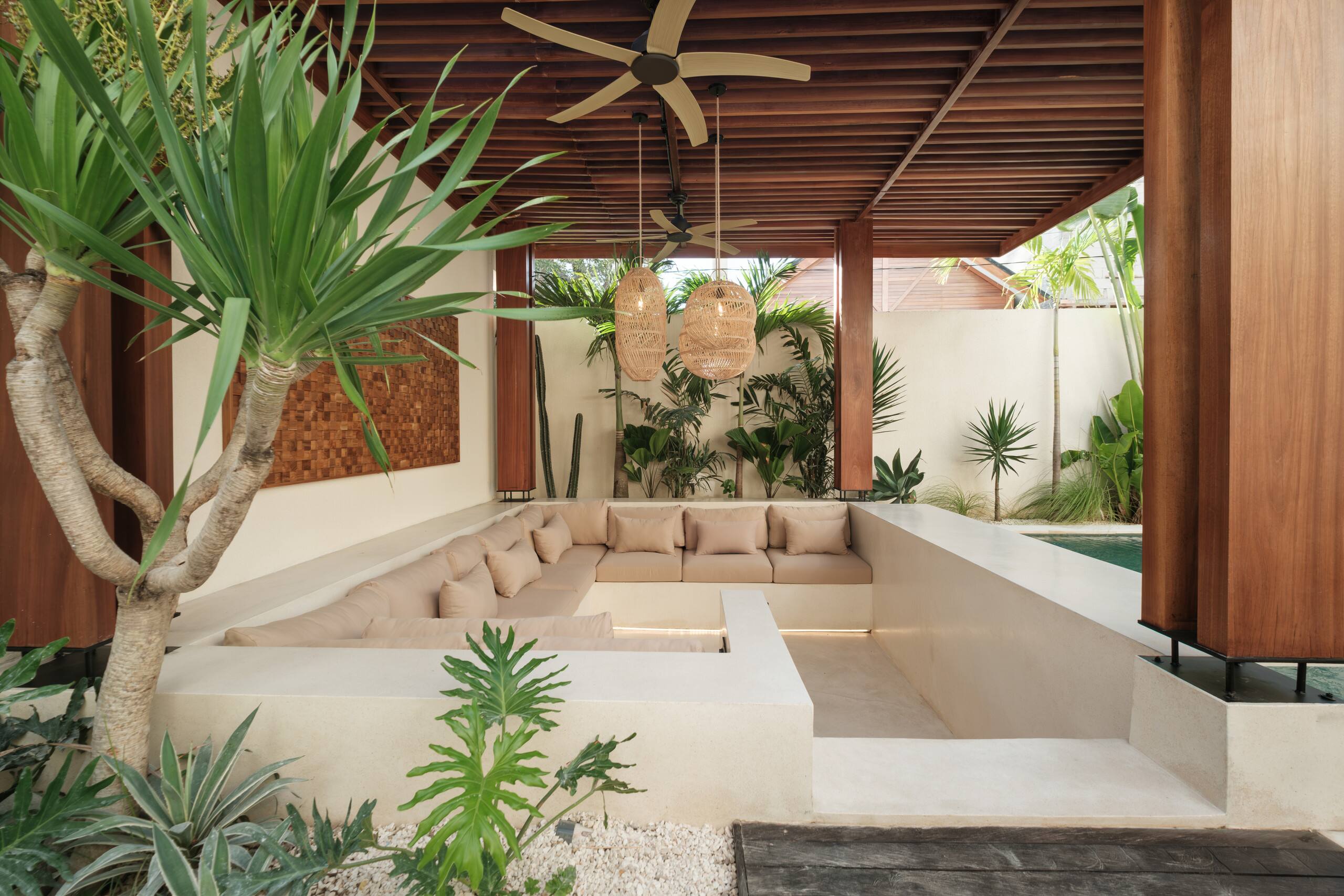 Manu Gede 5 Bedroom — photo 4