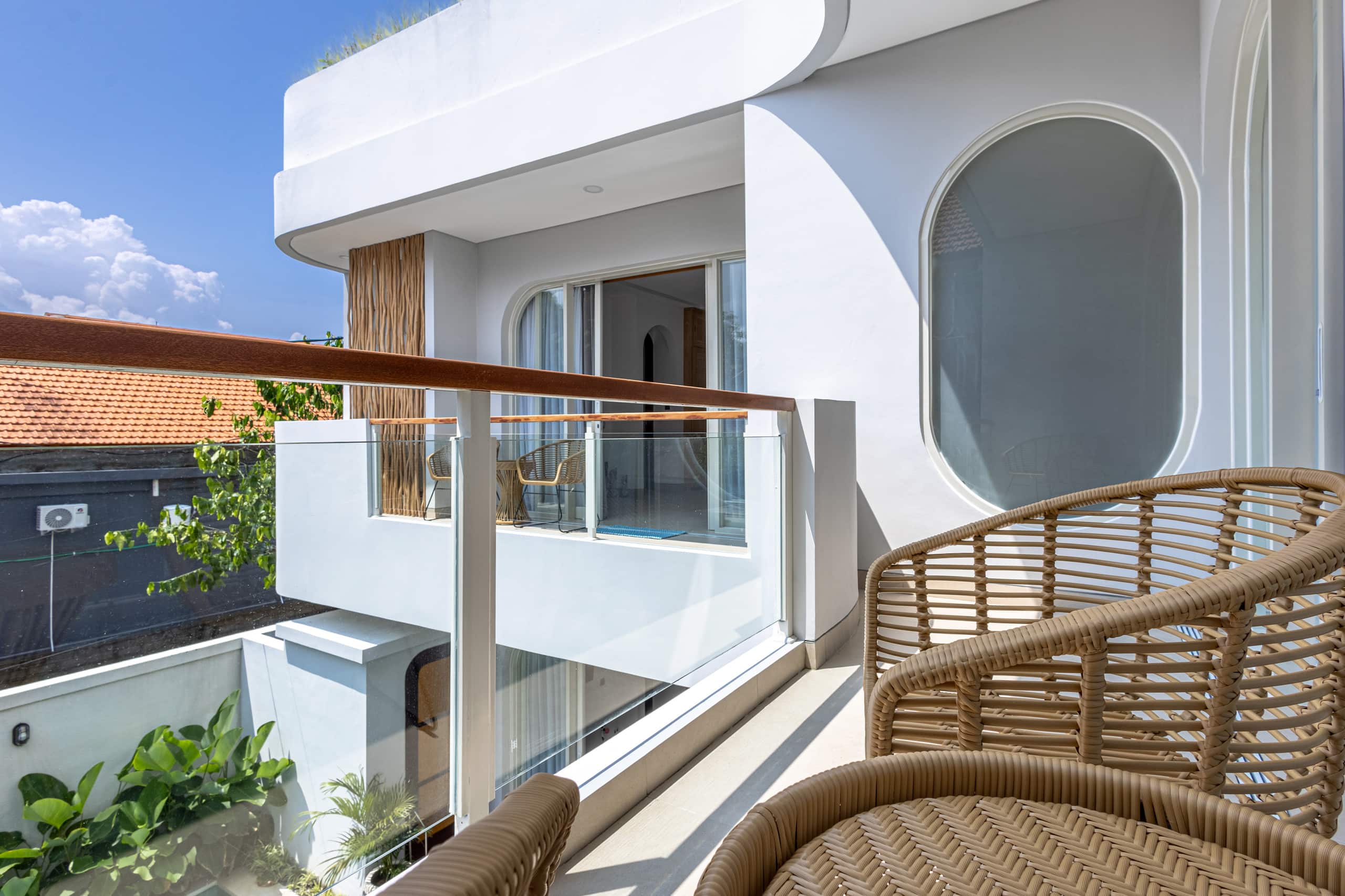 Sunset Sari 4BR Villa In Legian 400m To The Beach 17