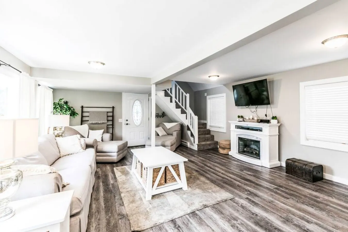 Blue Heron Family Home by Sylvan Beach Sleeps 12 10