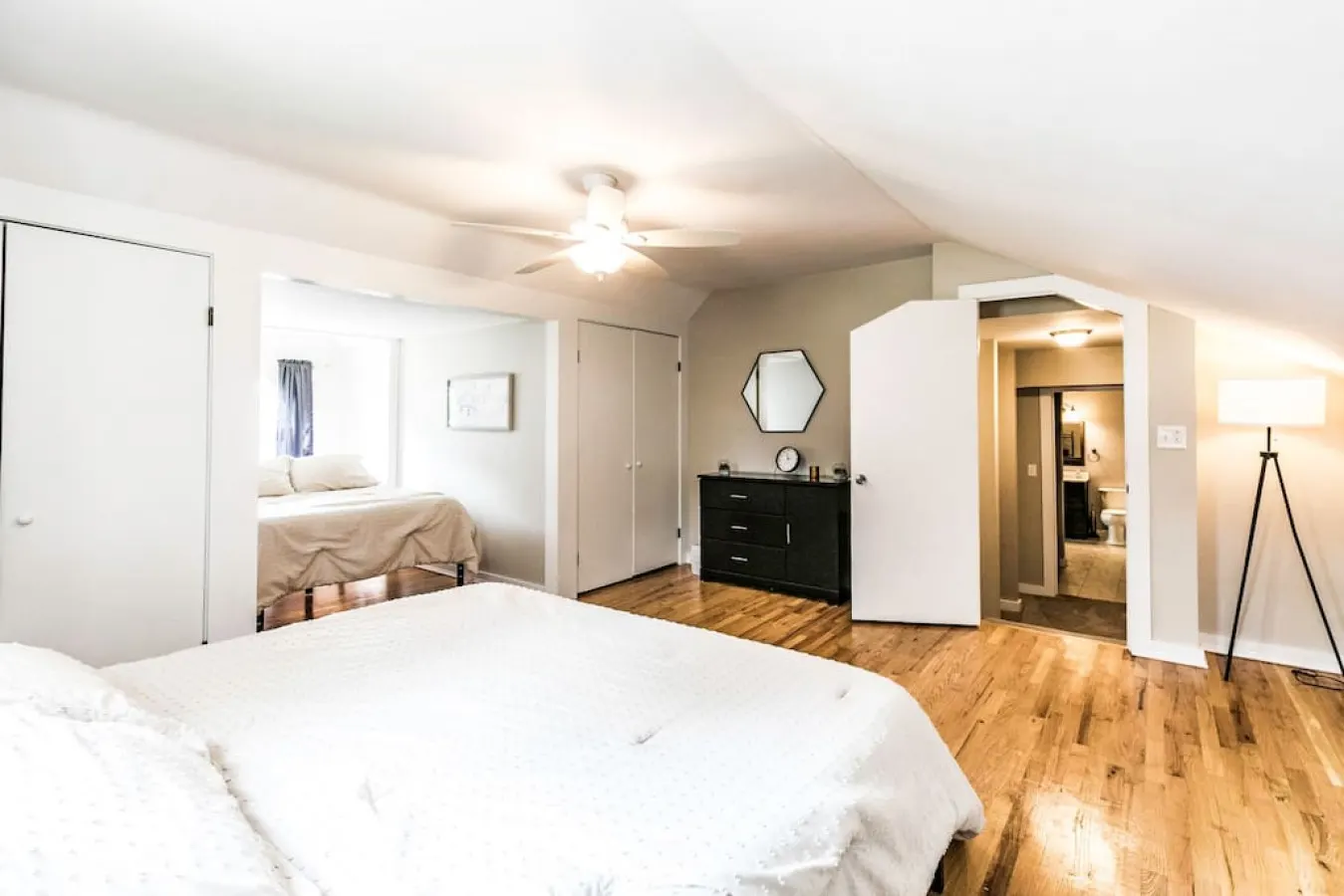 Blue Heron Family Home by Sylvan Beach Sleeps 12 14