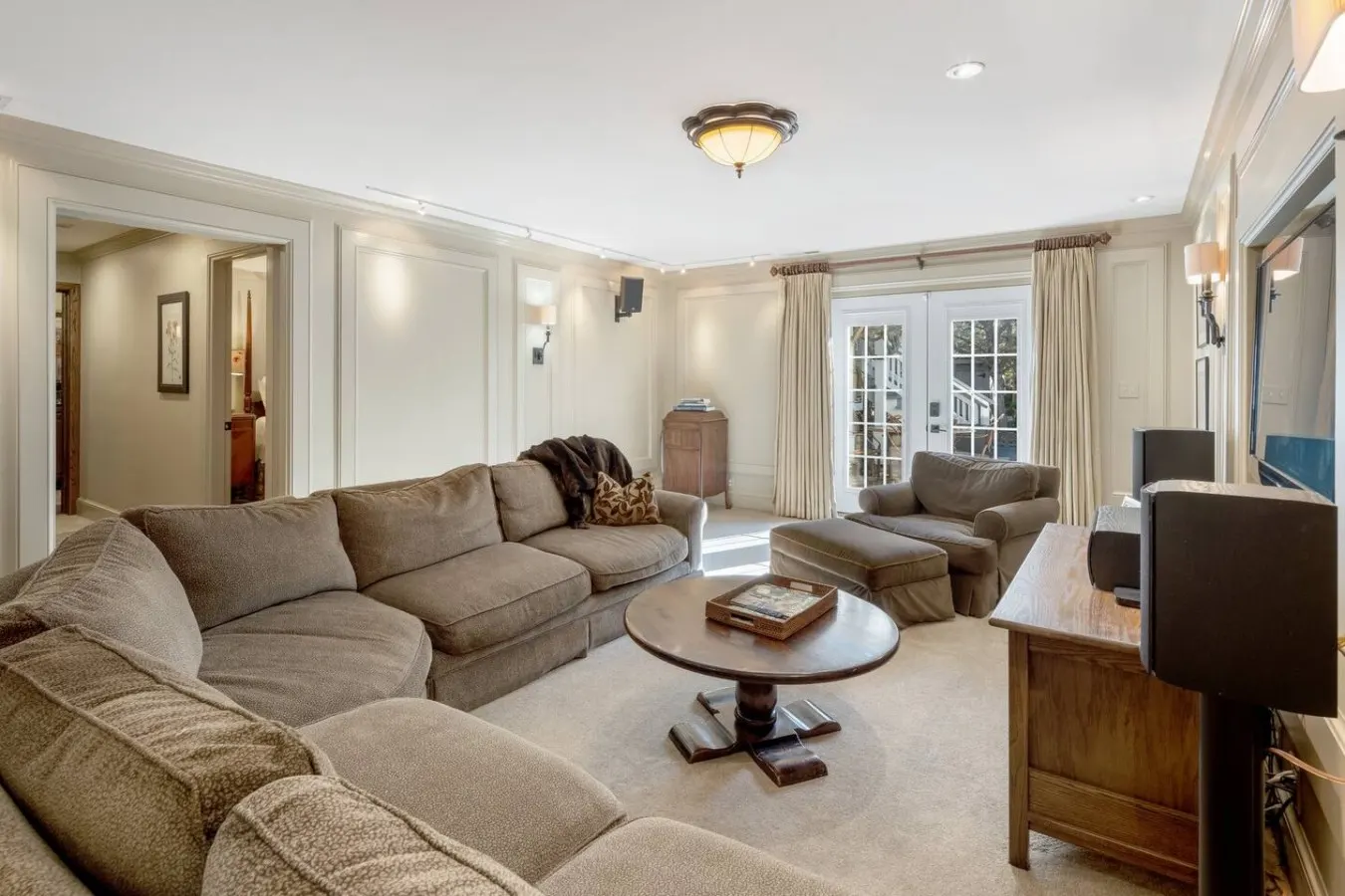 Cozy, Quiet, Hot Tub in Grove Park Neighborhood 9