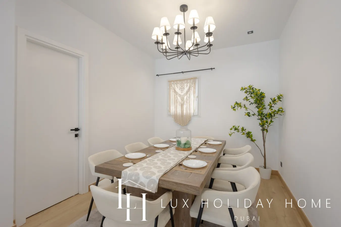 LUX The Serene Springs Villa 15