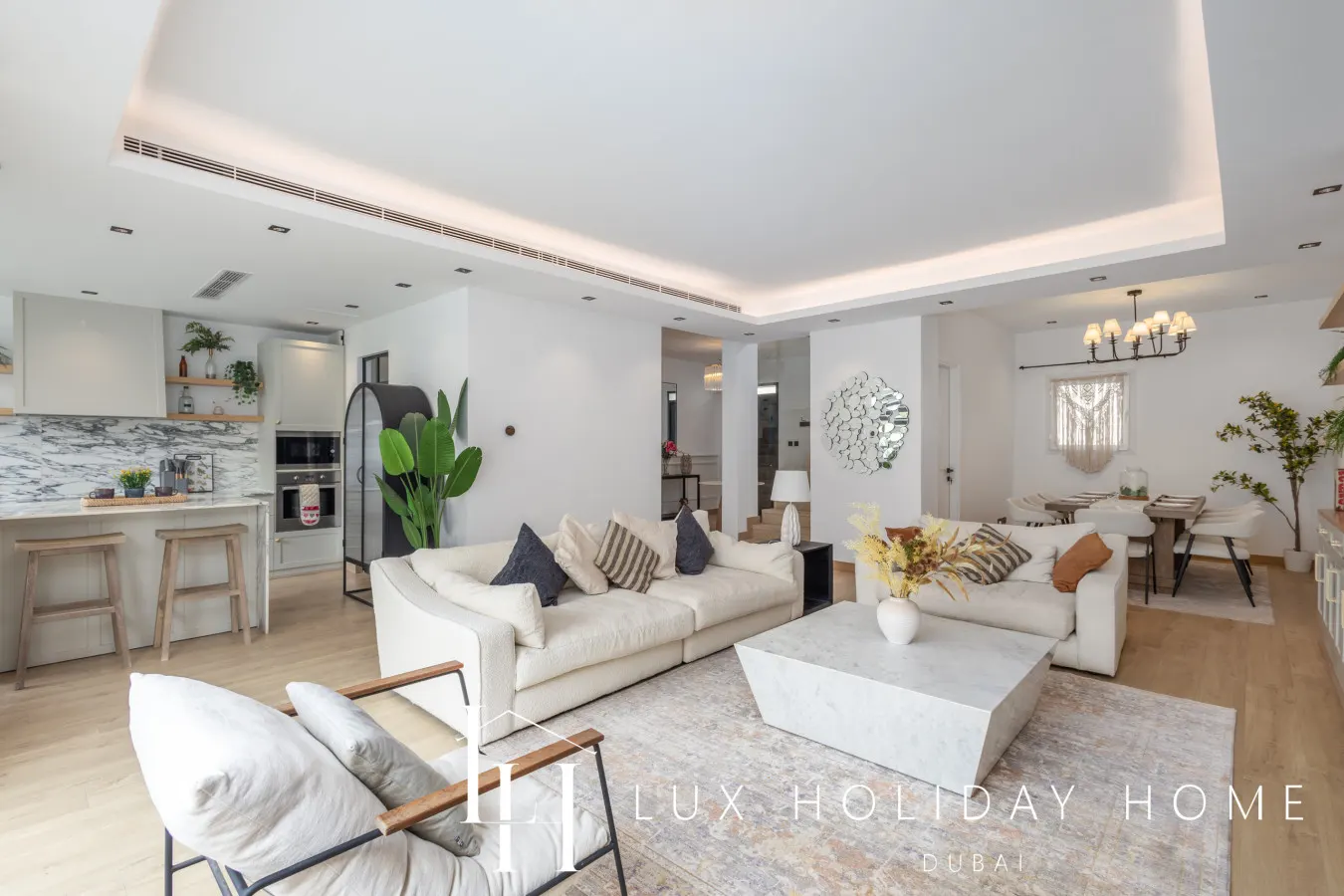 LUX The Serene Springs Villa 8