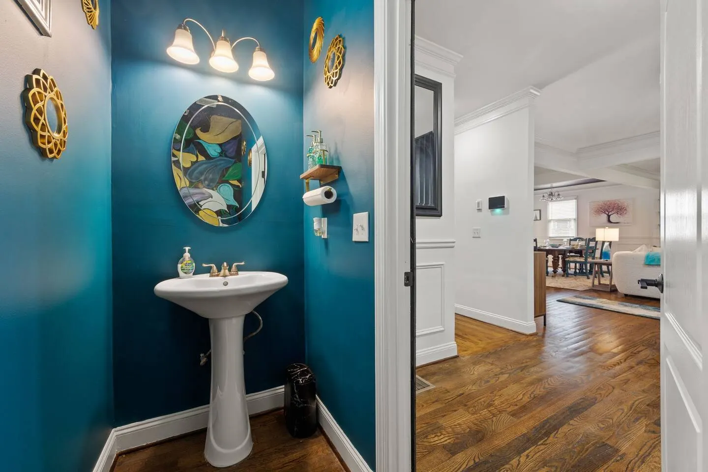 Spacious & Stylish East Atlanta Home Sleeps 8 17