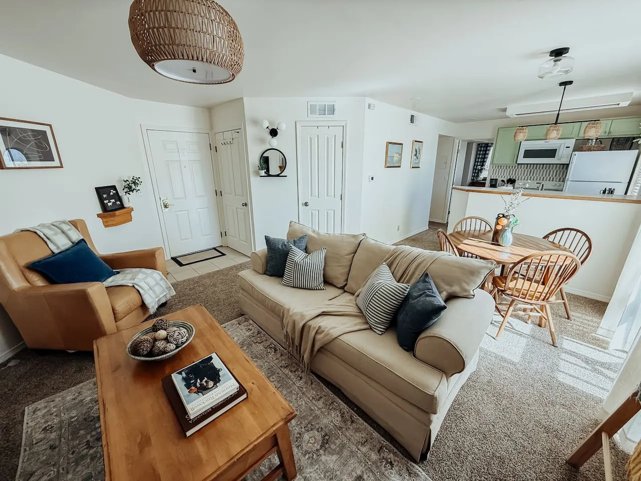 Charming 1bed/1bath Apt near DTC — photo 3