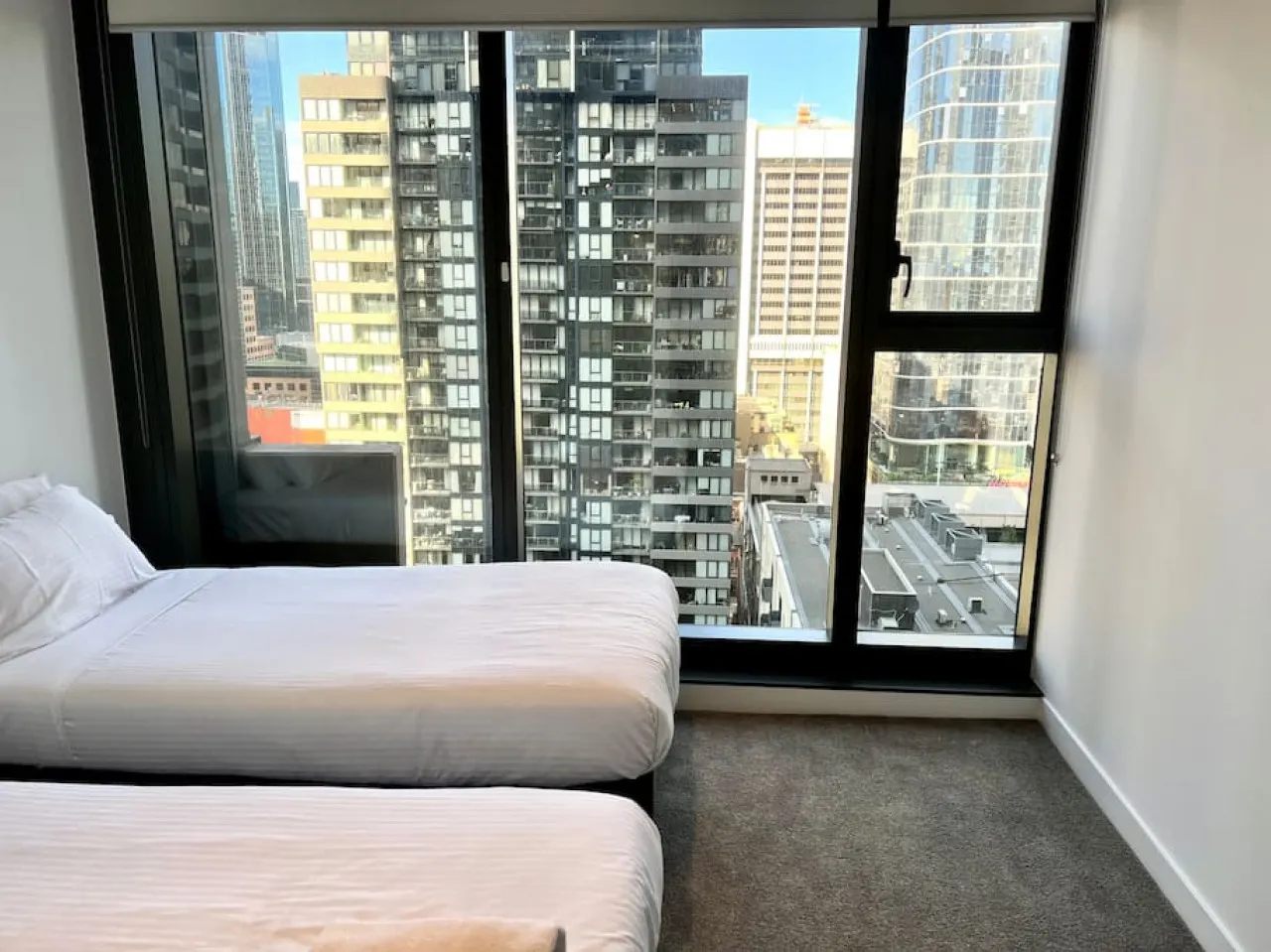 Downtown Deluxe - 2 BR x 2 Apartment - U5&U9 13