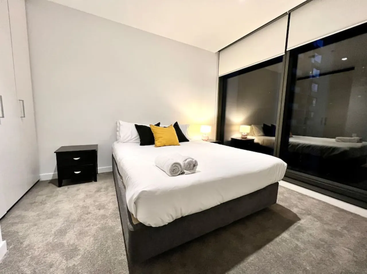 Downtown Deluxe - 2 BR x 2 Apartment - U5&U9 5