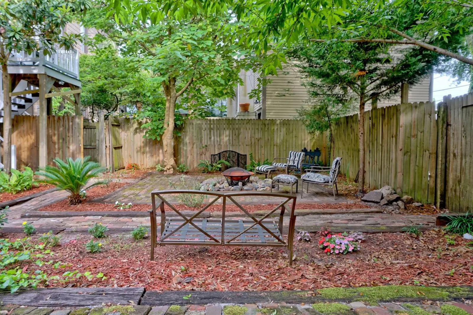 Huge 6 Bed, 5 Bath Historic Savannah Home 6