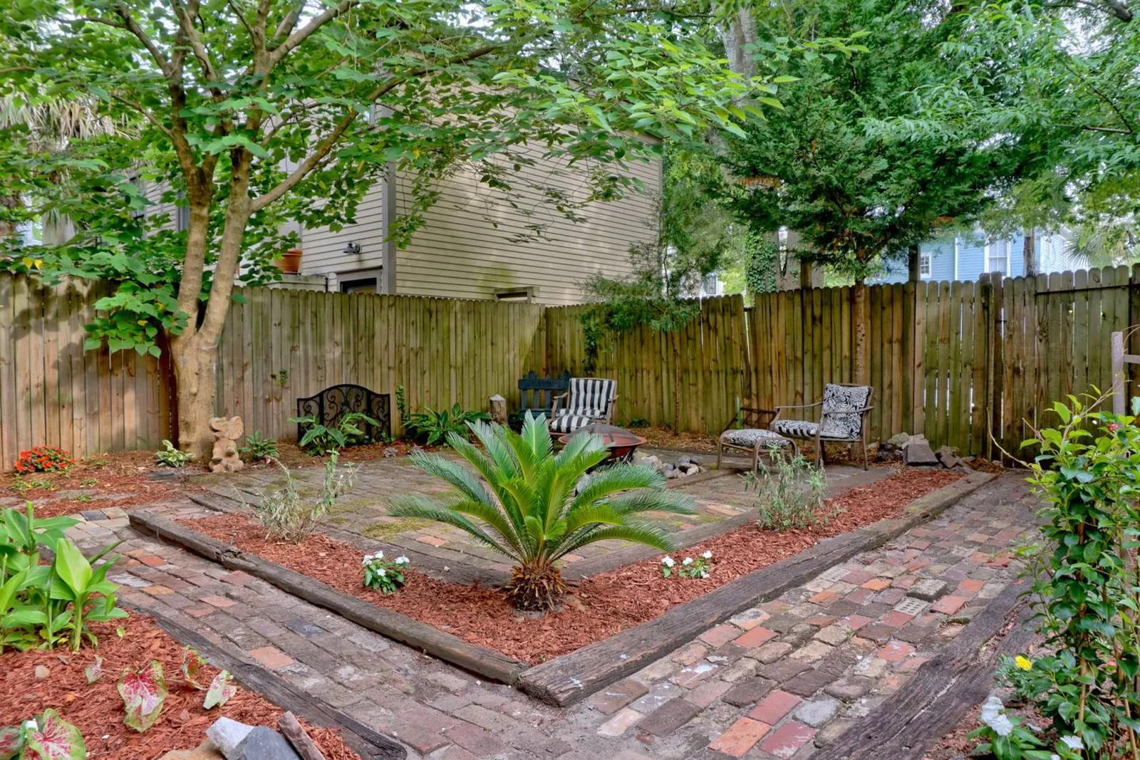 Huge 6 Bed, 5 Bath Historic Savannah Home 7