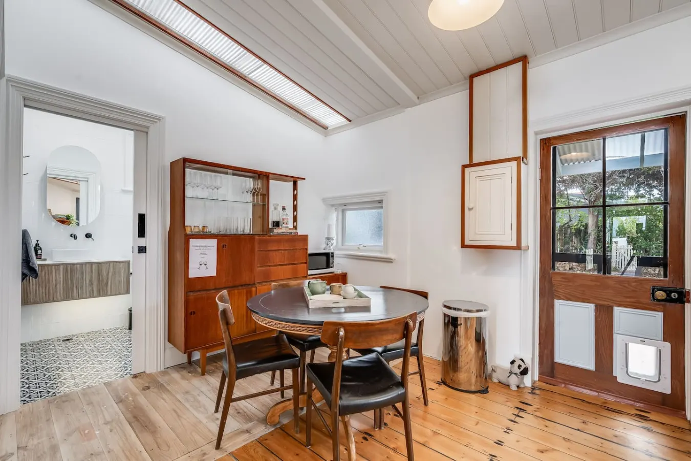 Red Door Cottage—Heritage Warmth by the Sea 16