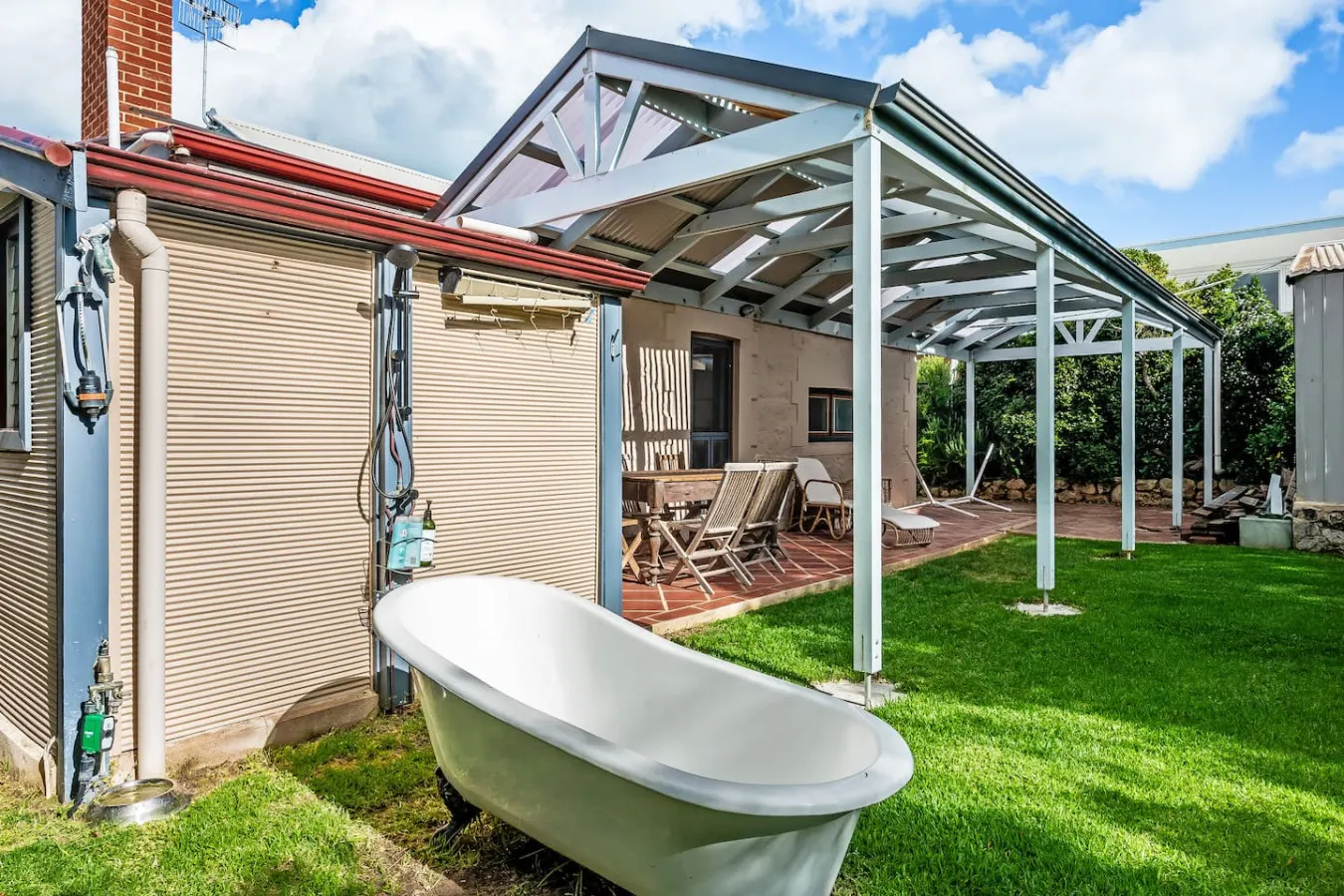 Red Door Cottage—Heritage Warmth by the Sea 19