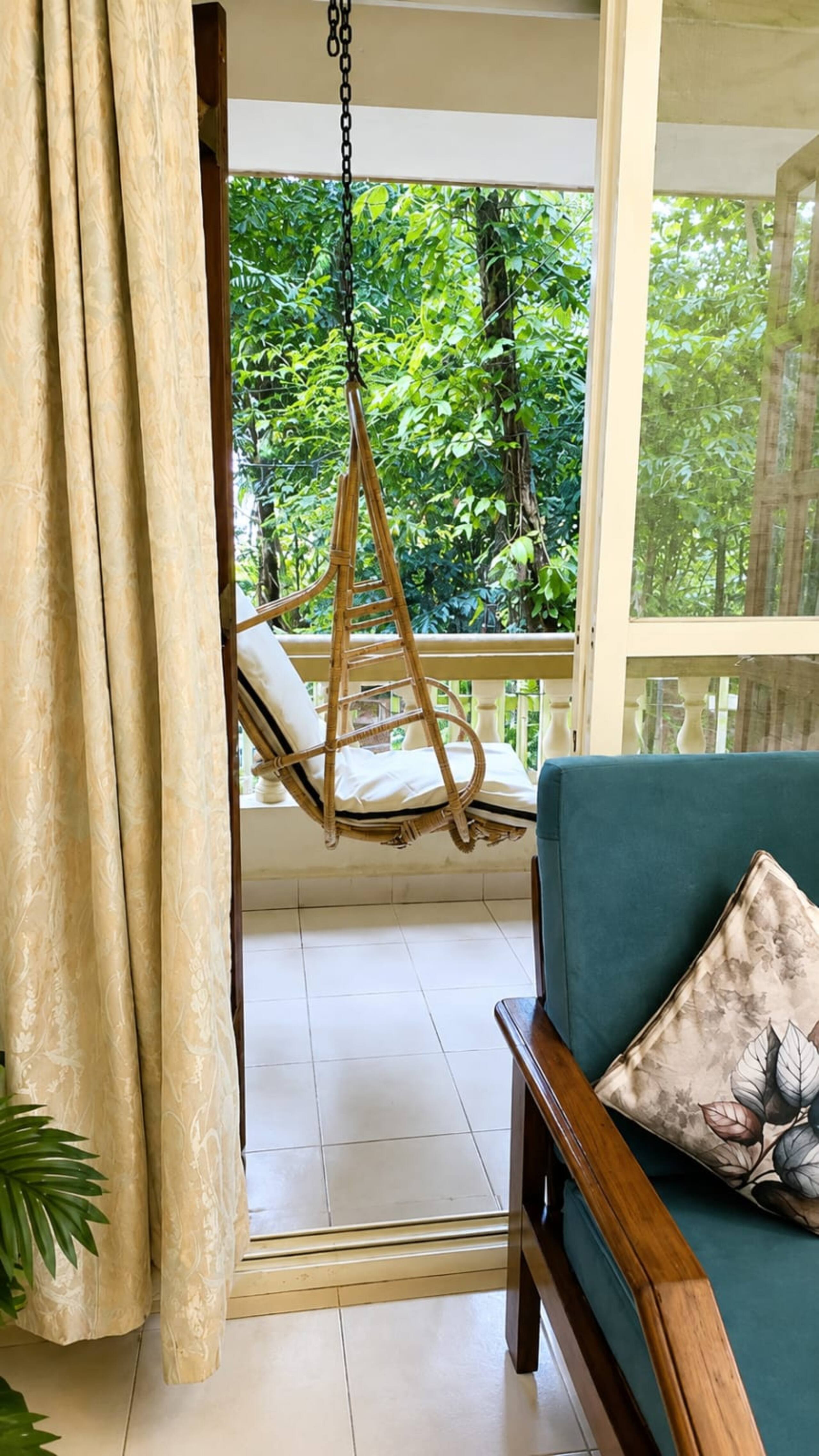 Pool View 1 BHK The Aqua Palms Near Candolim Beach 12
