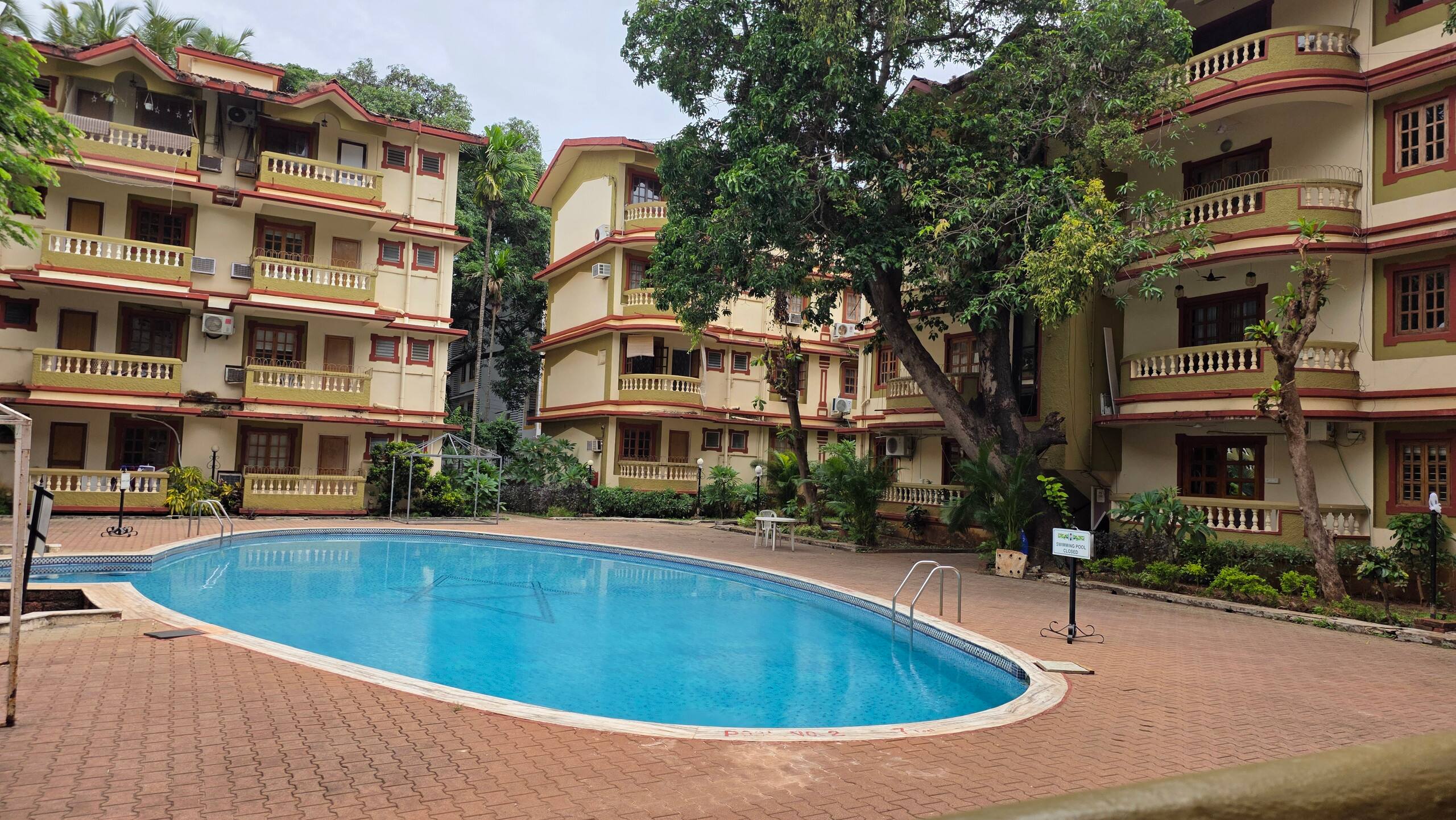 Pool View 1 BHK The Aqua Palms Near Candolim Beach 25