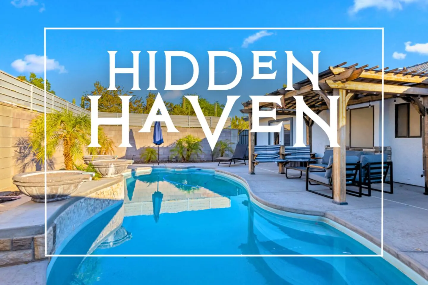 Luxury pool home near Lake Mohave