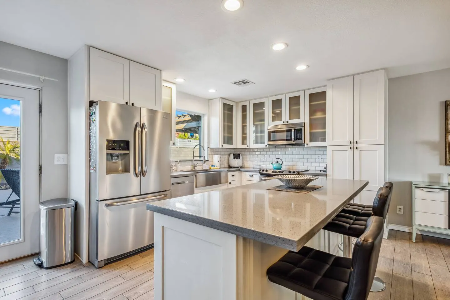 Luxury pool home near Lake Mohave 12