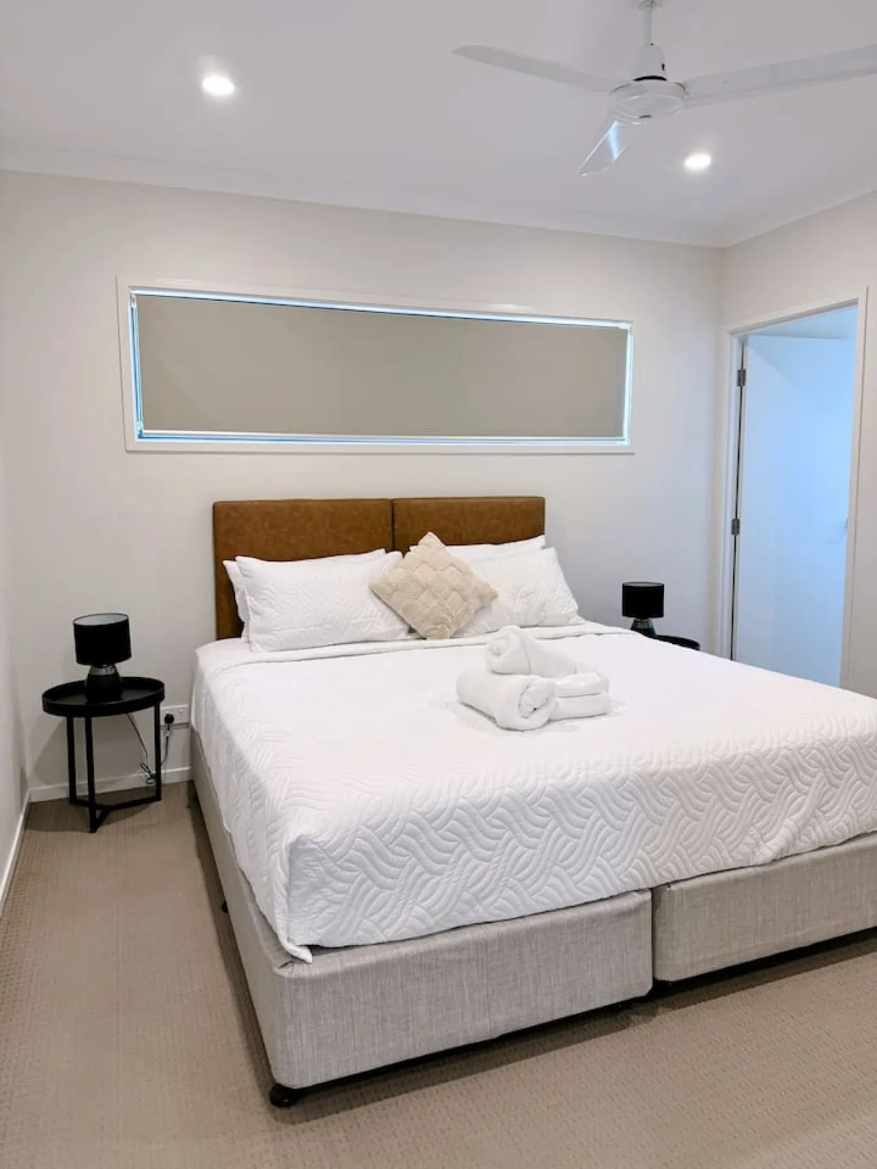 Theme Park Retreat Coomera 5 Beds Villa 10
