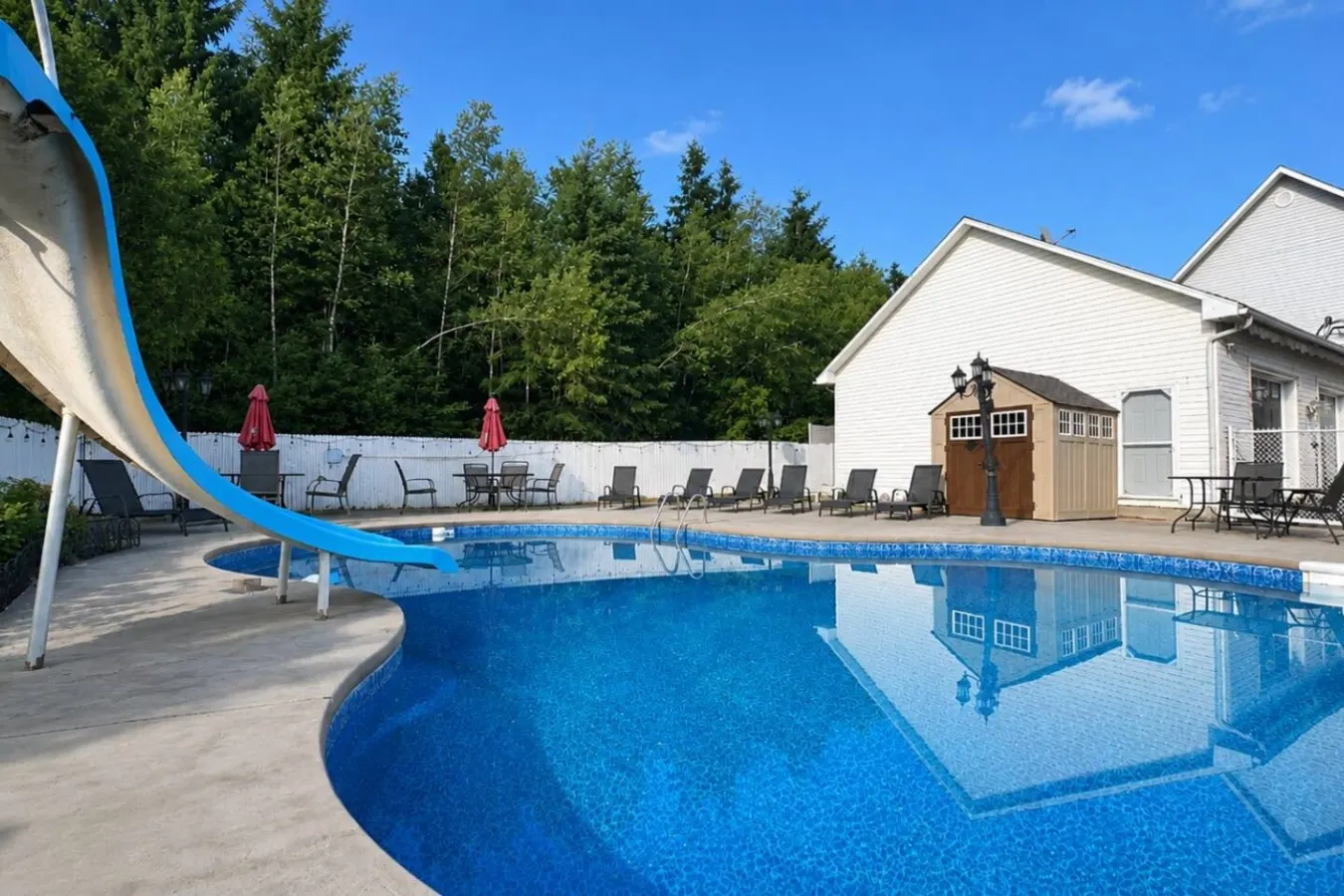 The Royal Palace 18 people Pool & Spa Leisure 6