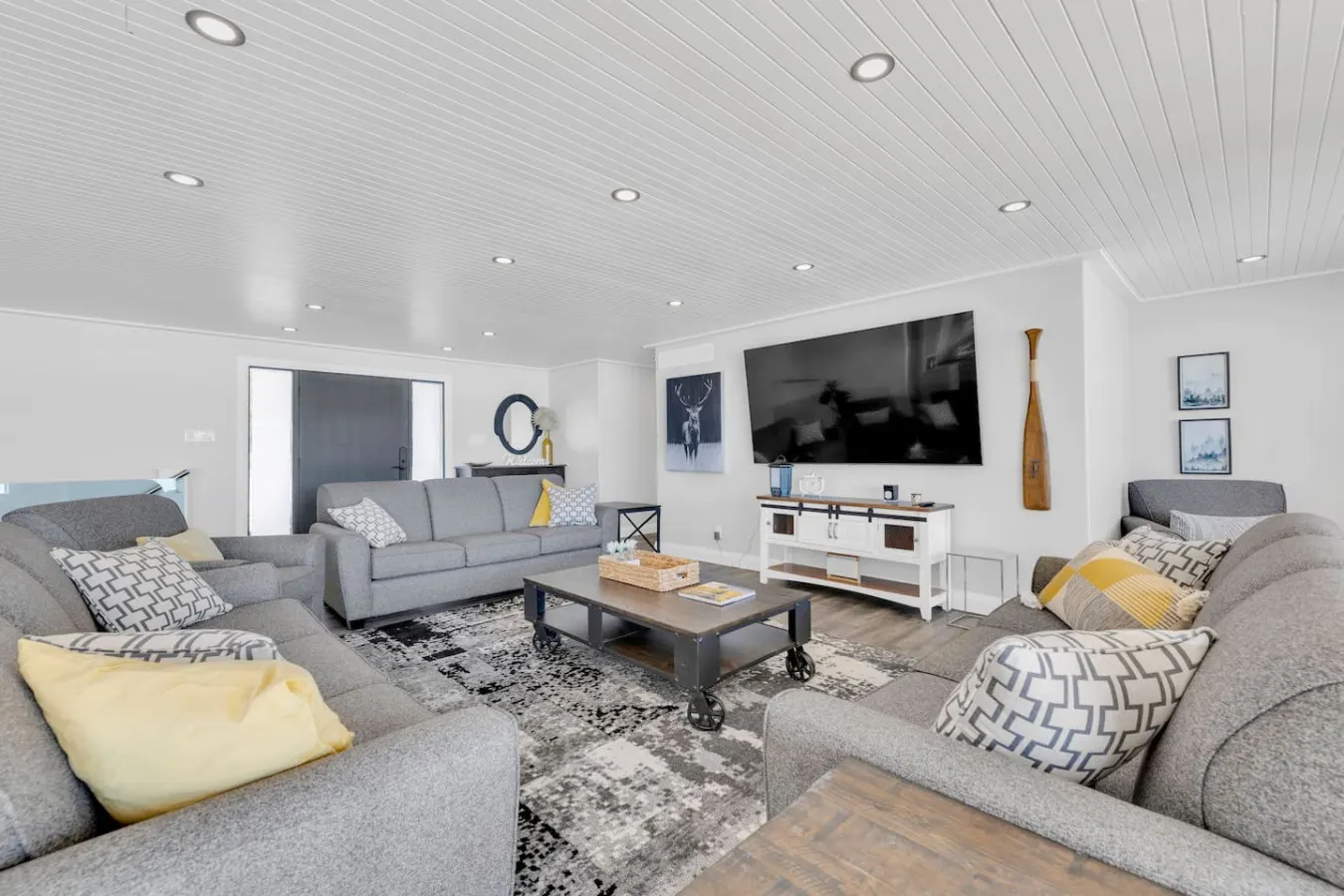 The North Shore - Waterfront Luxury Cottage 10
