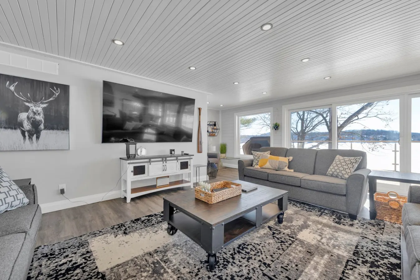 The North Shore - Waterfront Luxury Cottage 18