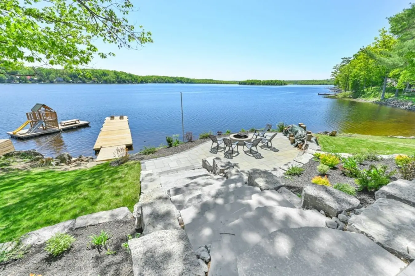 The North Shore - Waterfront Luxury Cottage 6