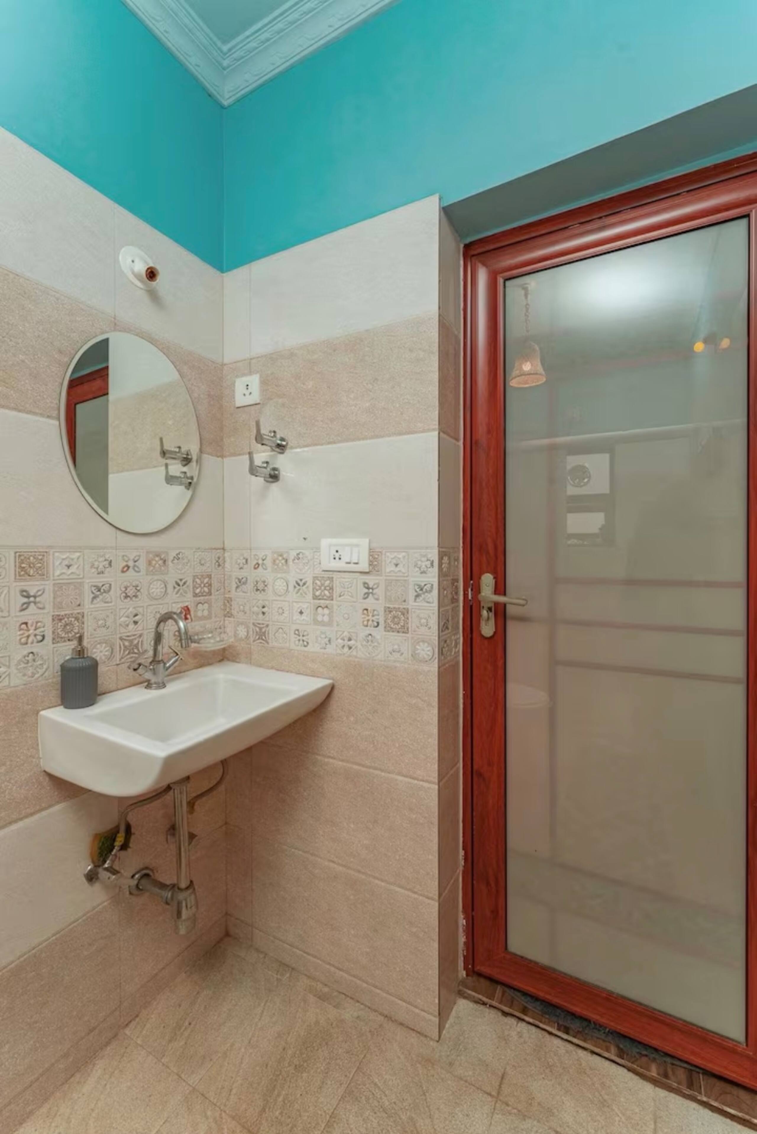 Boho 2BHK w Rooftop Plunge Pool near Anjuna- Riva 26