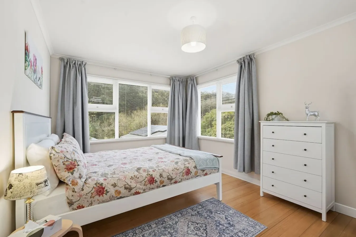 Charming rivulet escape, South Hobart Getaway 9