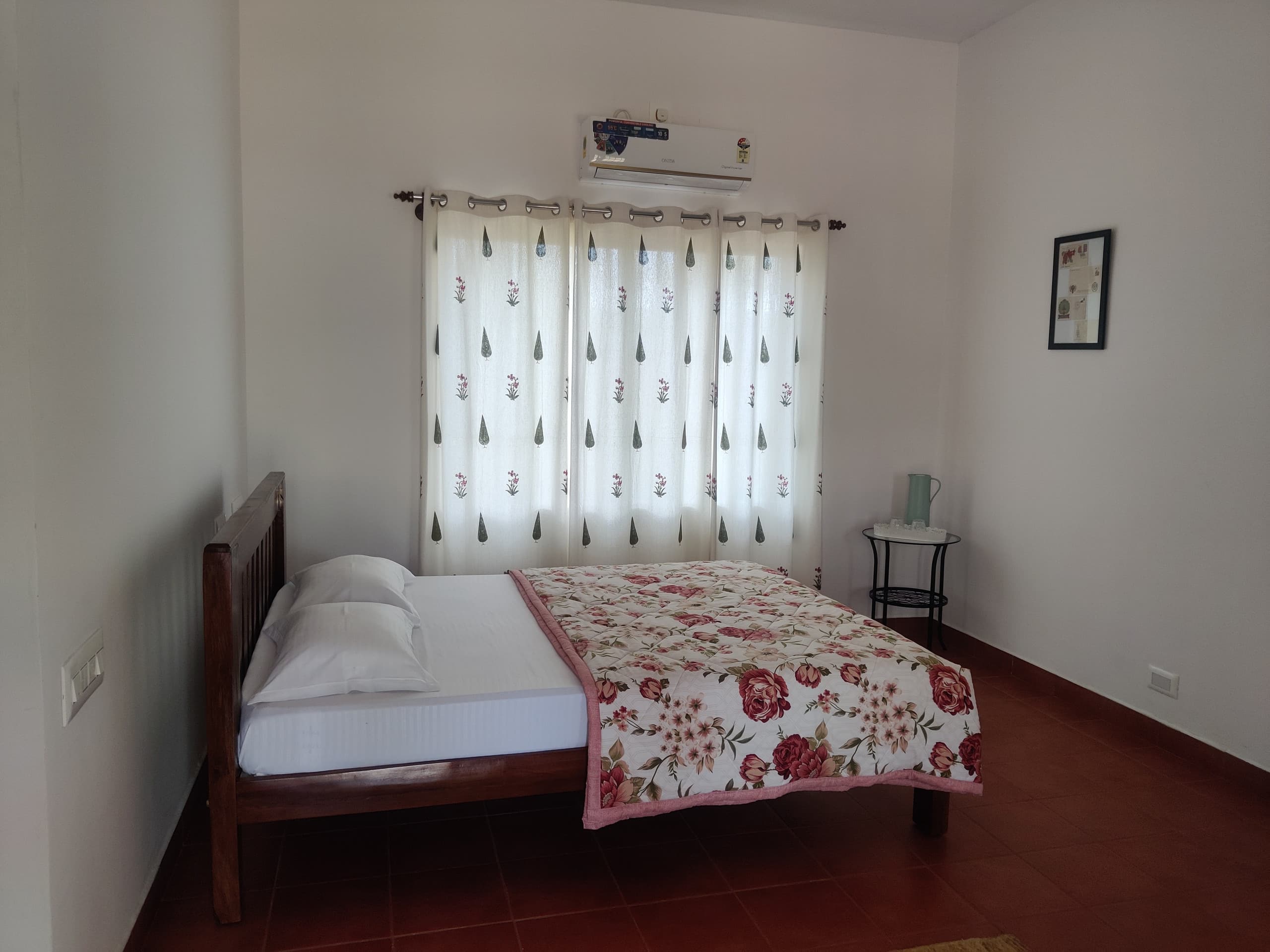 Aastha homestay bed and breakfast 10