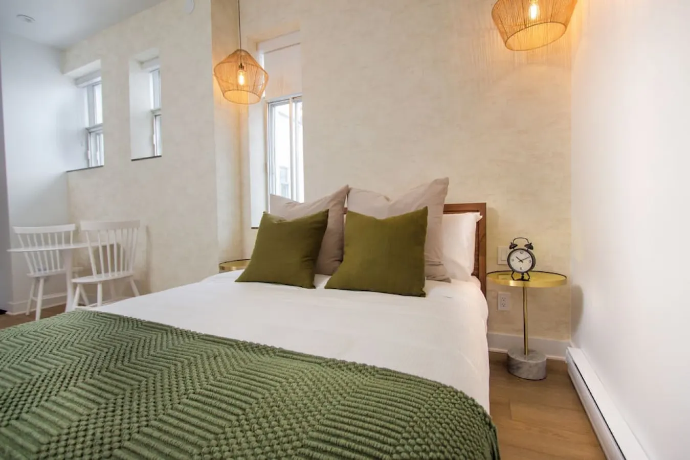Studio18/Plateau/St-Denis/Terraces/SelfCheck-In/AC