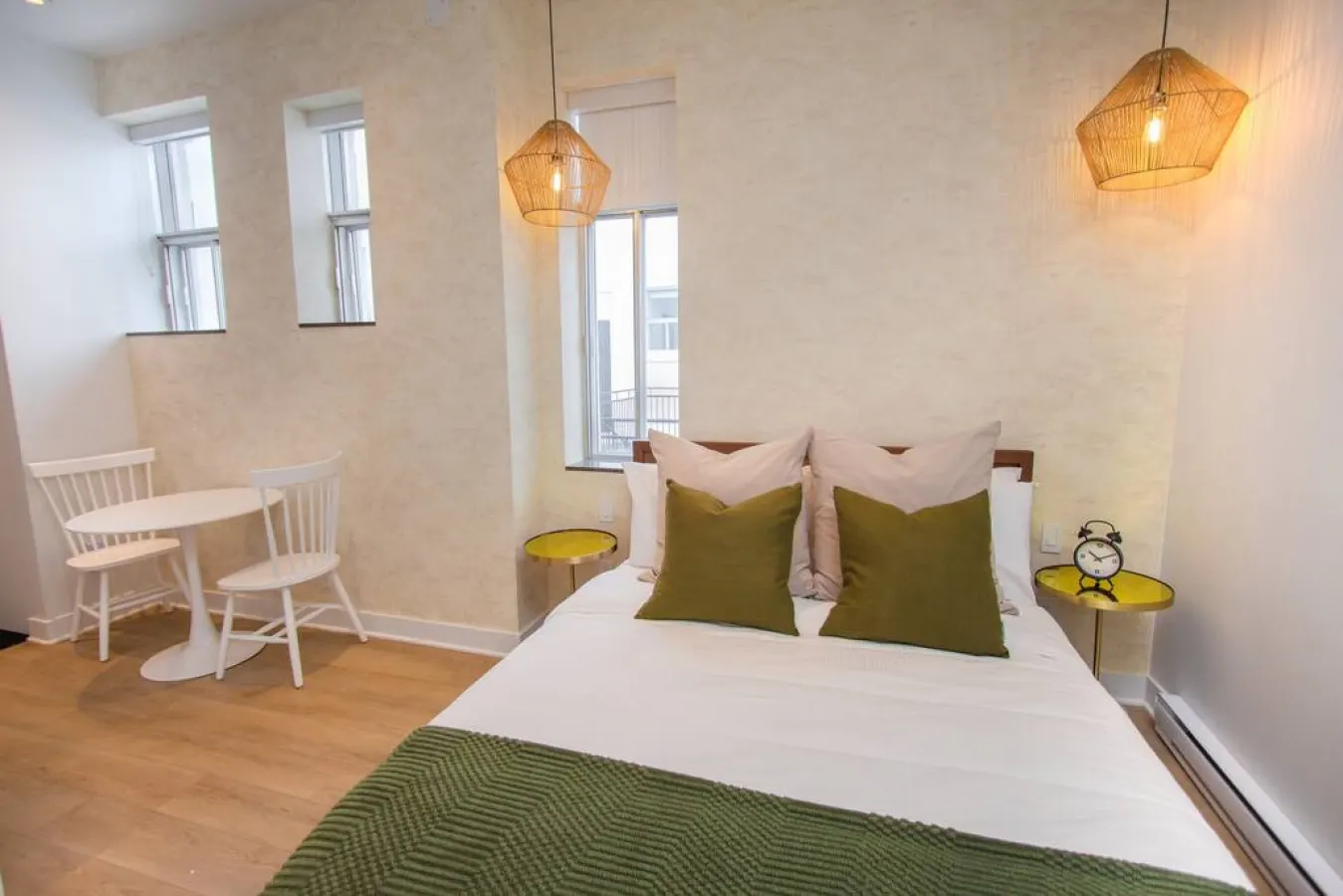 Studio18/Plateau/St-Denis/Terraces/SelfCheck-In/AC 8