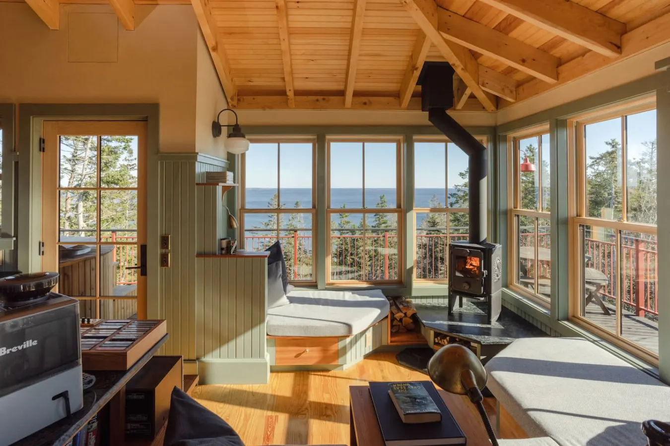 Shackup Tower - 30 ft in the air & hot tub & surf 11