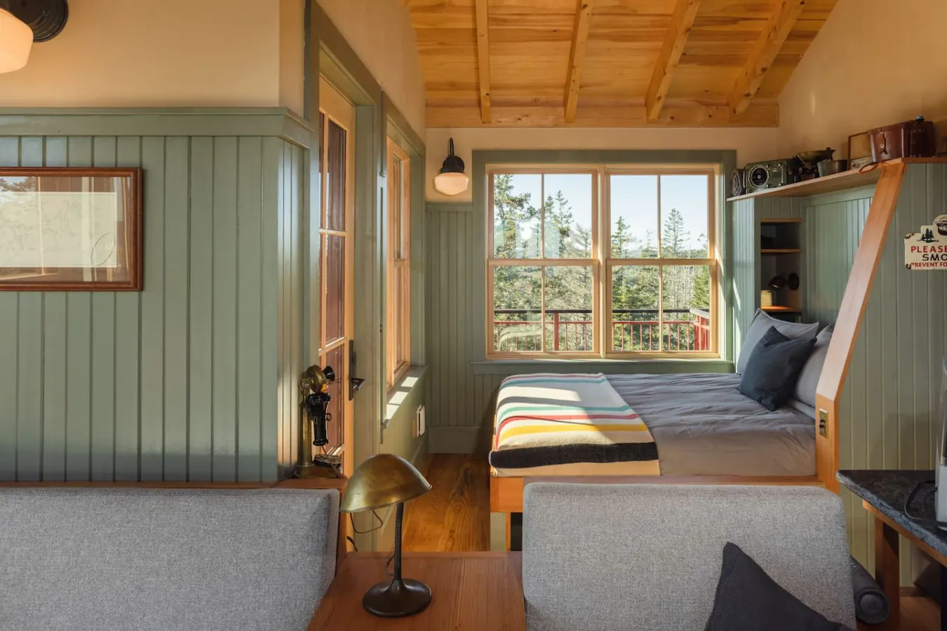 Shackup Tower - 30 ft in the air & hot tub & surf — photo 4