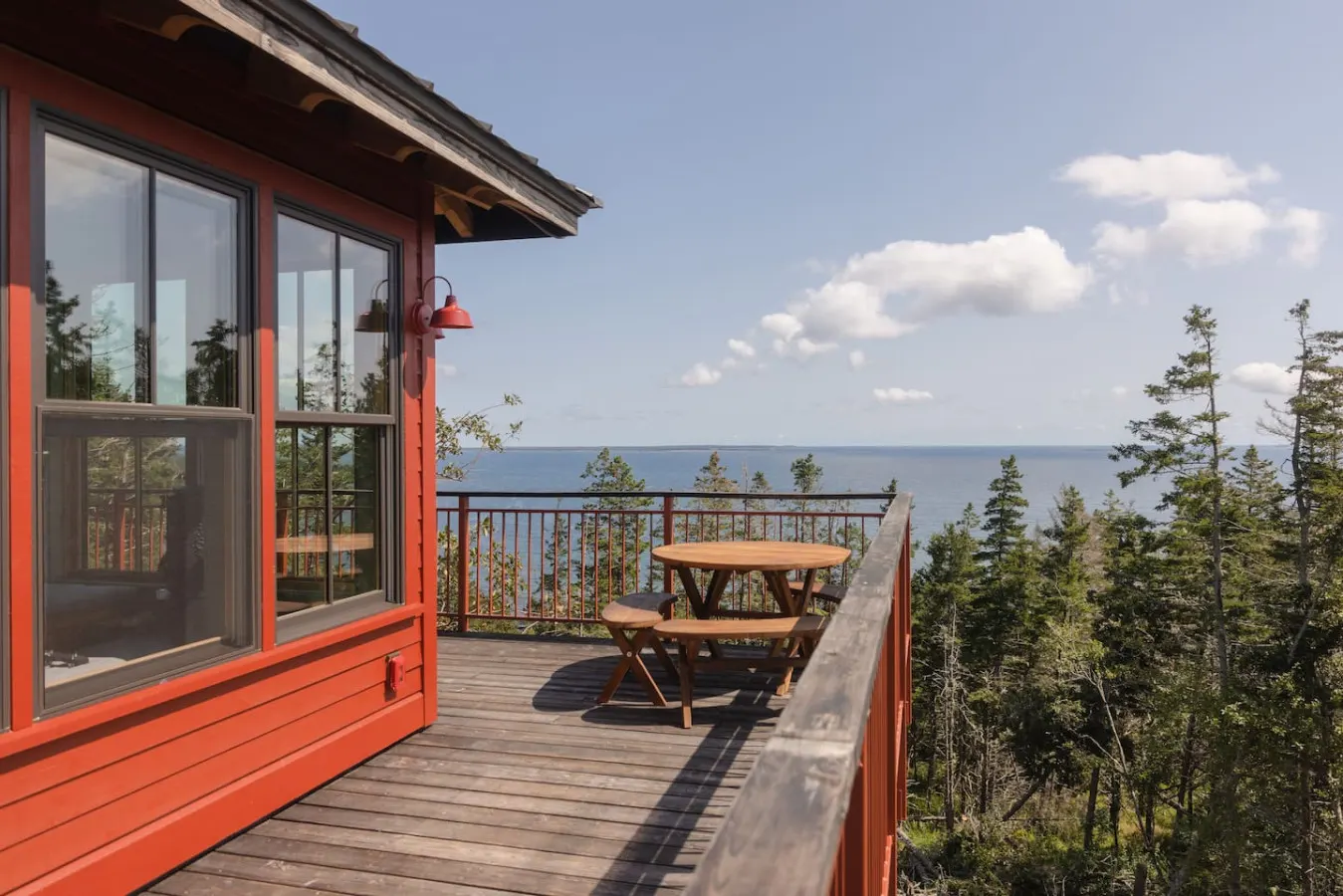 Shackup Tower - 30 ft in the air & hot tub & surf 7