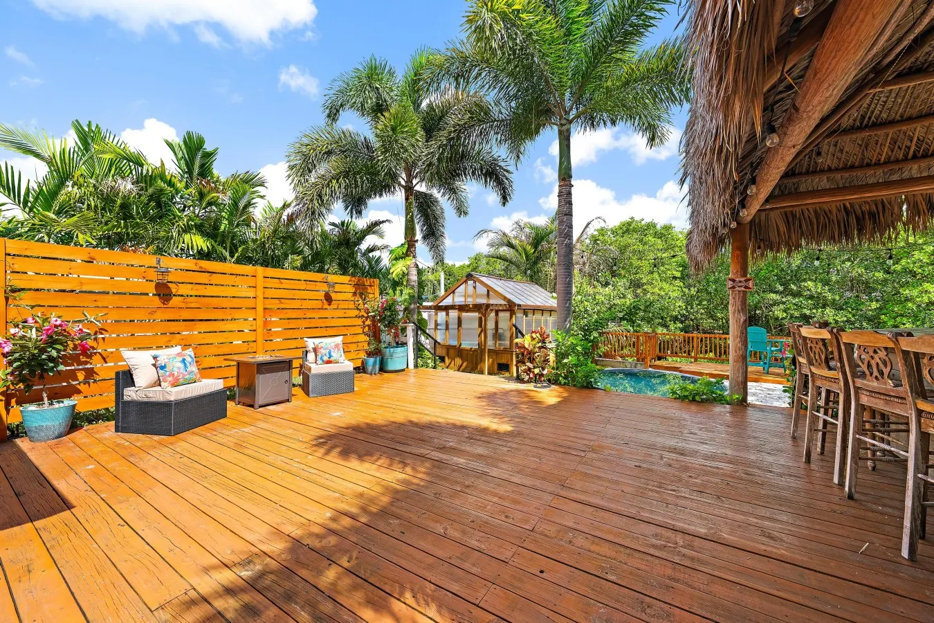Castaways, Riverfront Oasis Kayak And Paddleboard 12