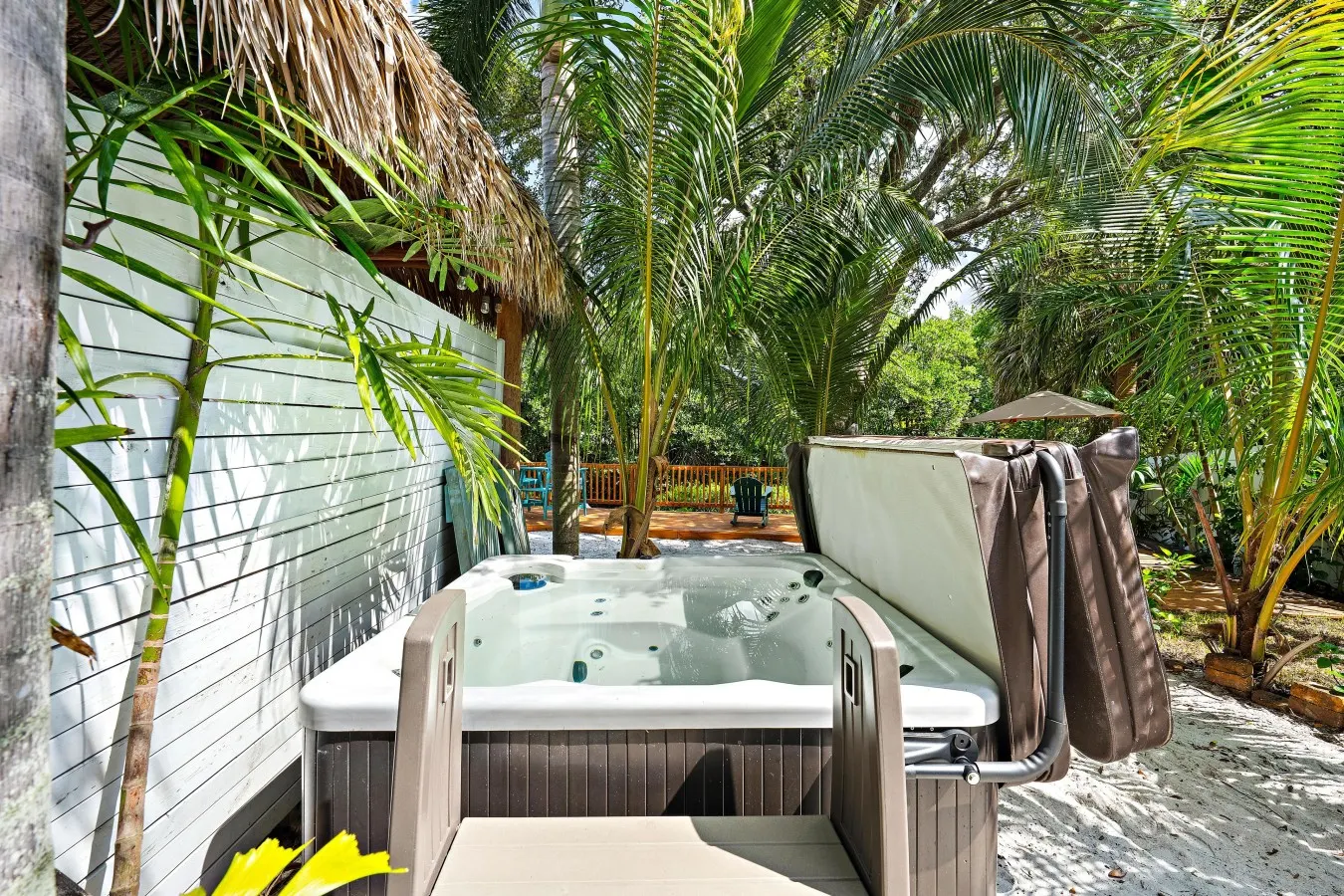 Castaways, Riverfront Oasis Kayak And Paddleboard 19