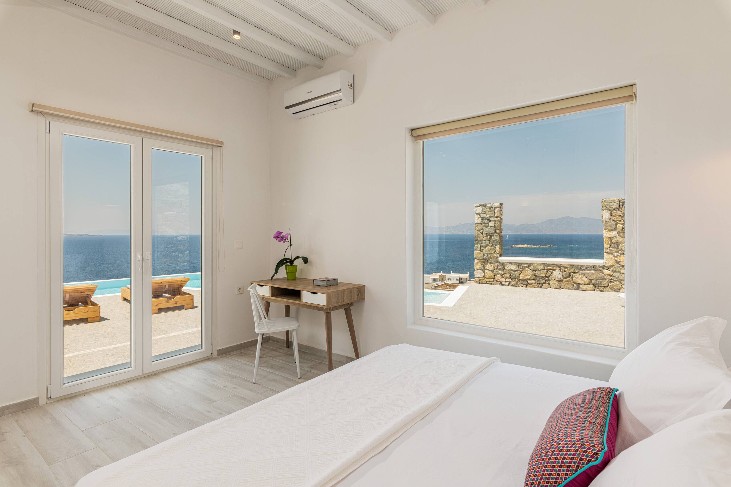 Blue Infinity Villa Mykonos 11