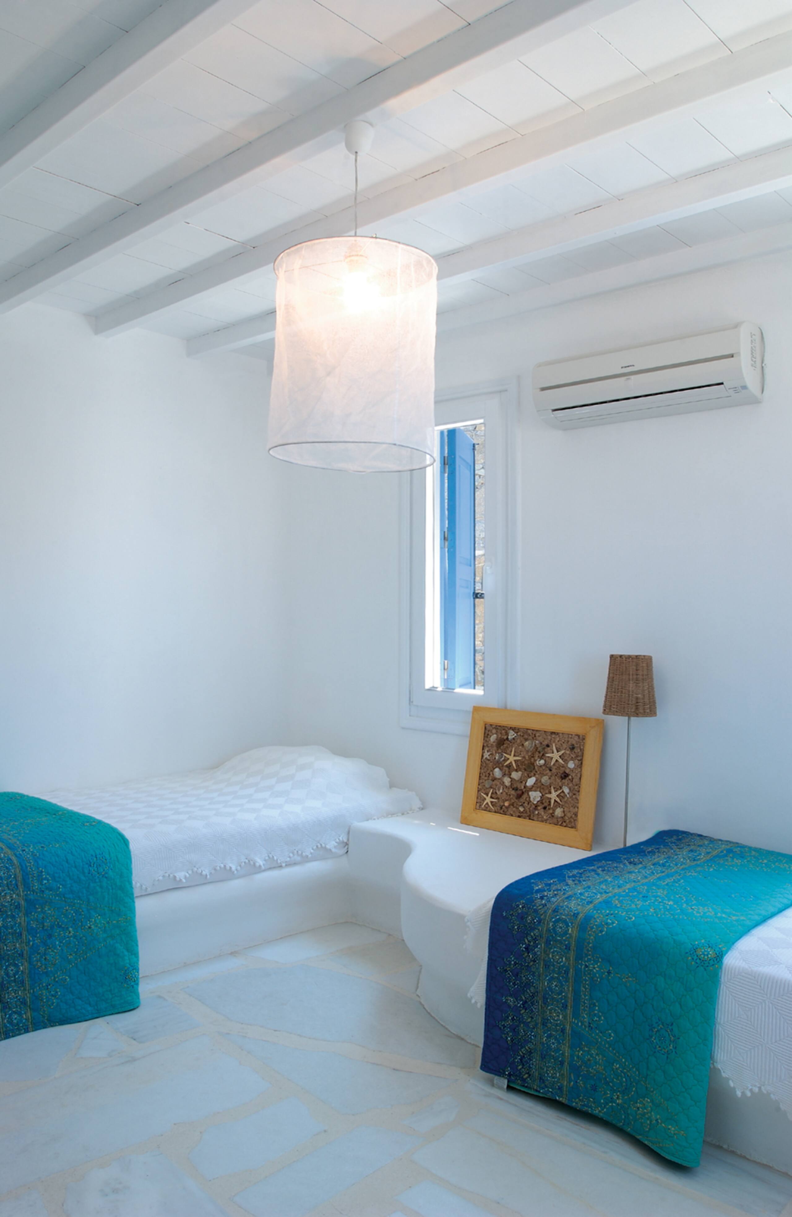 Villa Hermes / Olivine 21
