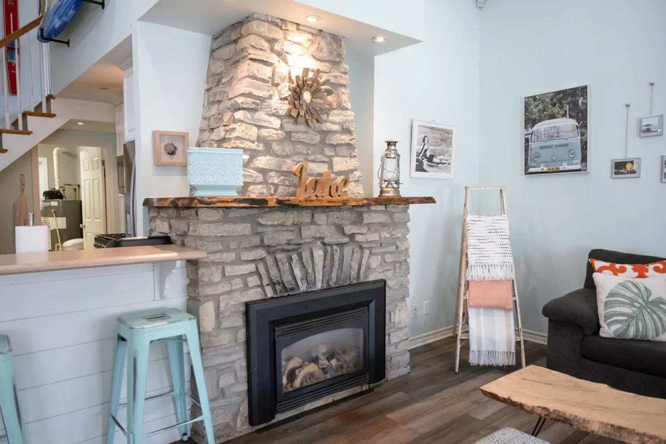 Family friendly Getaway- Steps to the beach! 2