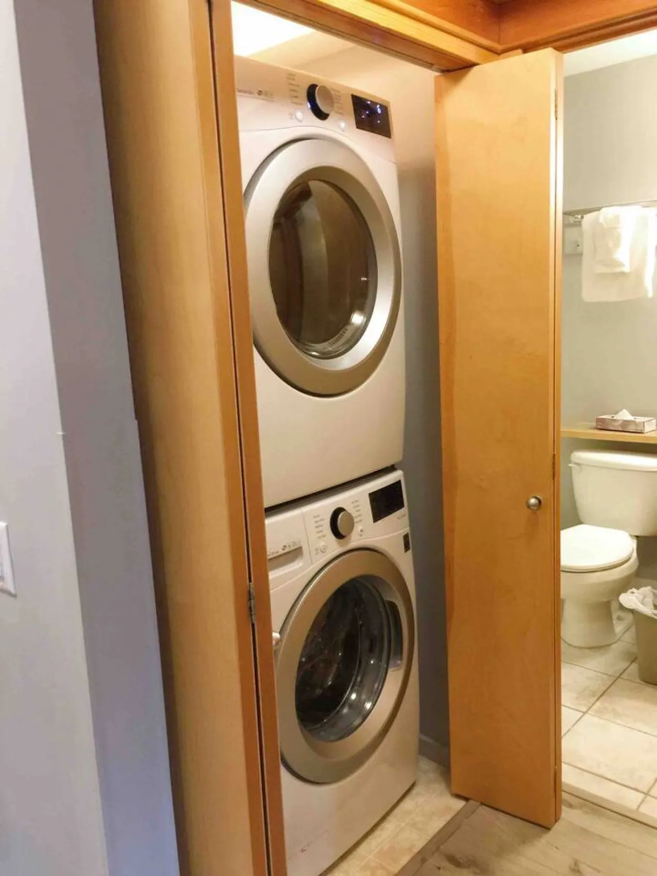 Windtower Lodge Kbed FuKn MntView Heated UGpk 4ppl 11
