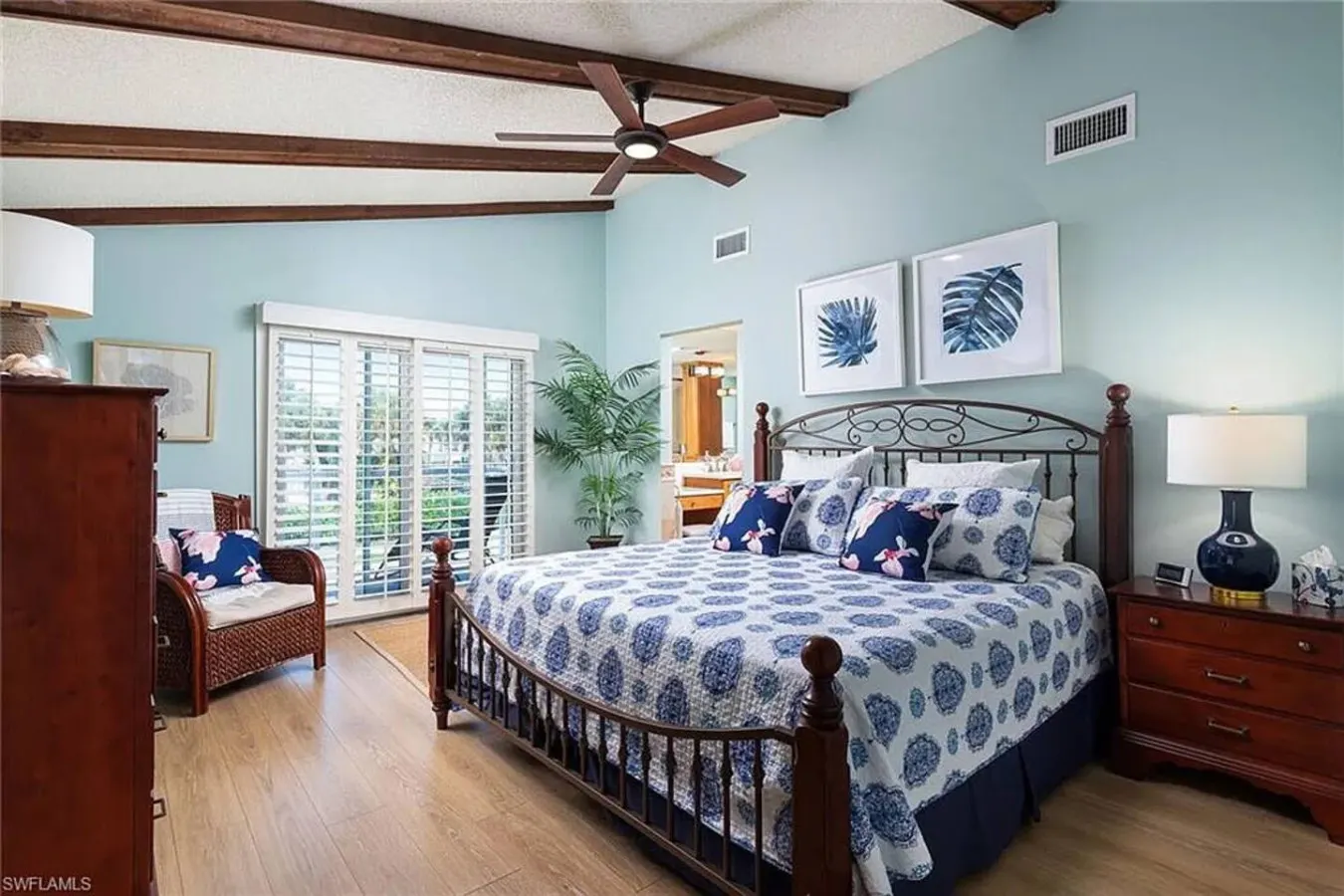 Vanderbilt Beach House 15