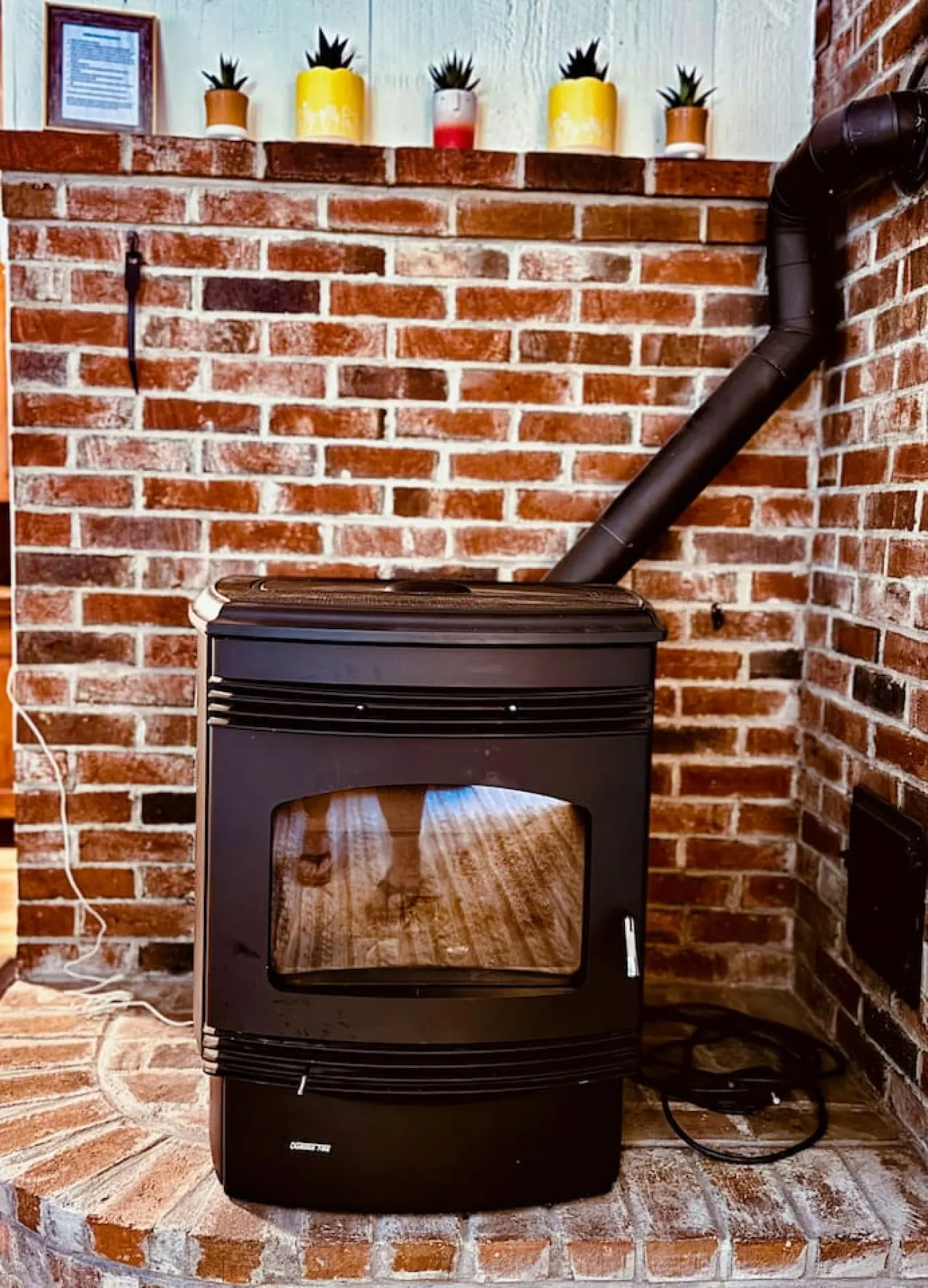 Cozy dog friendly cabin moments from Cranmore/NOCO 20