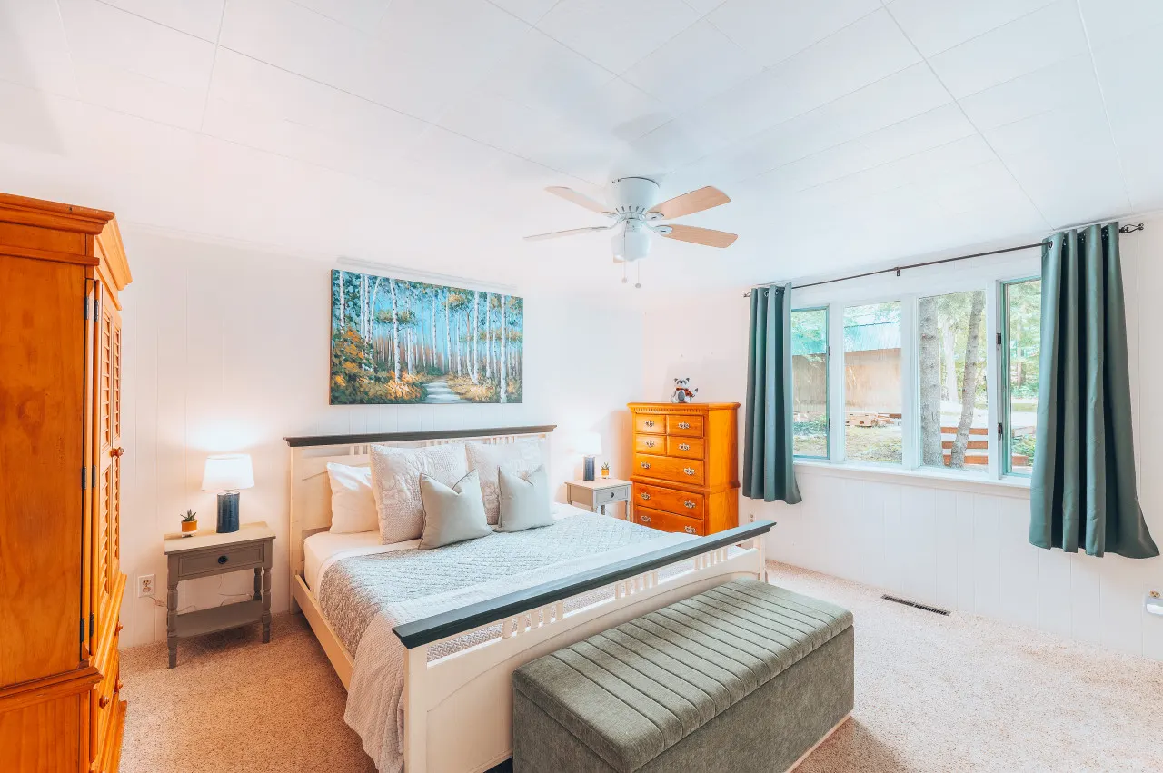 Cozy dog friendly cabin moments from Cranmore/NOCO 3