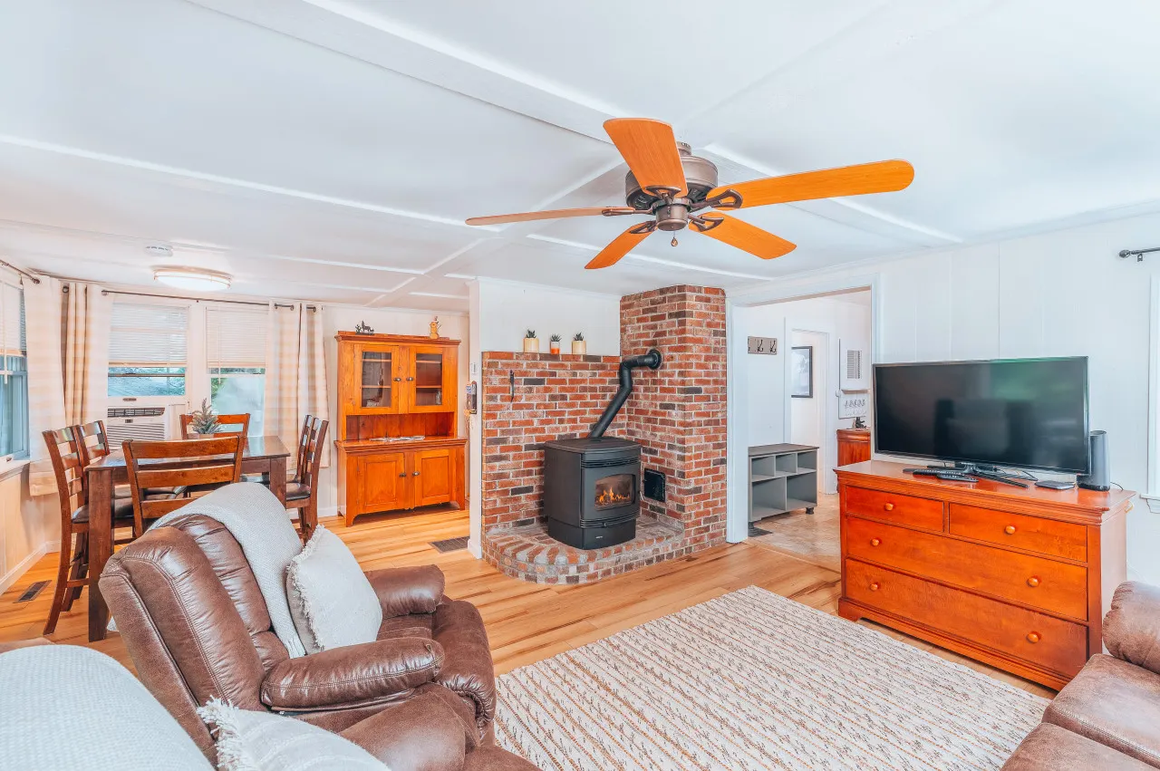 Cozy dog friendly cabin moments from Cranmore/NOCO 7