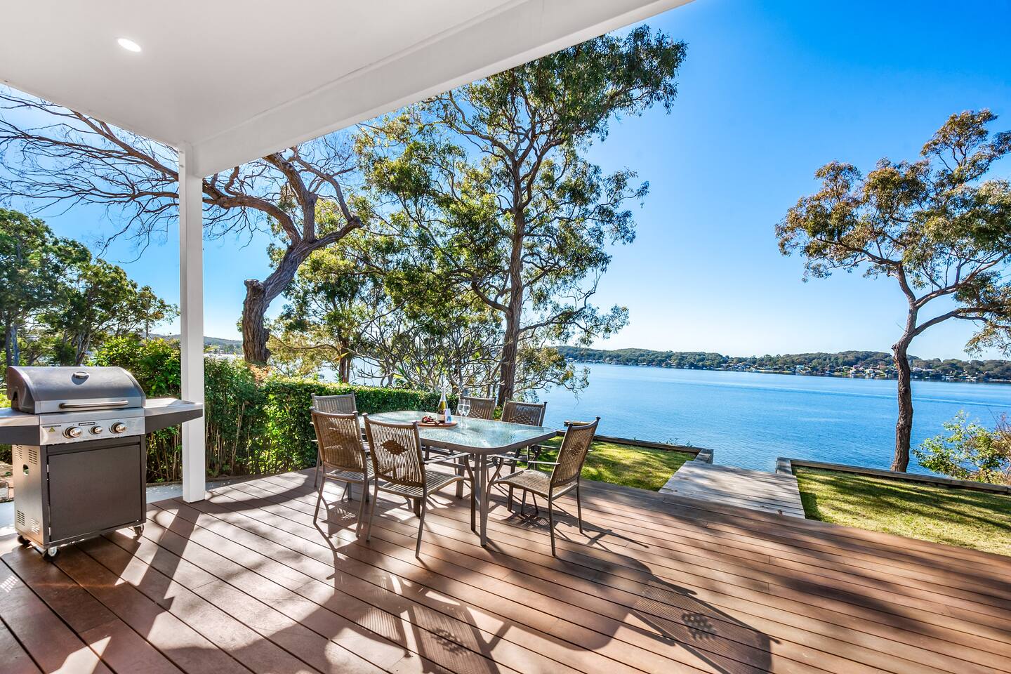 Catalina Bay | Waterfront | Jetty & Boathouse — photo 4